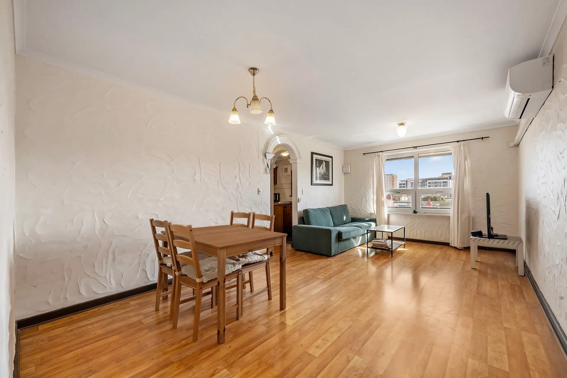 15/15 Byron Street, Glenelg - Thumbnail 2
