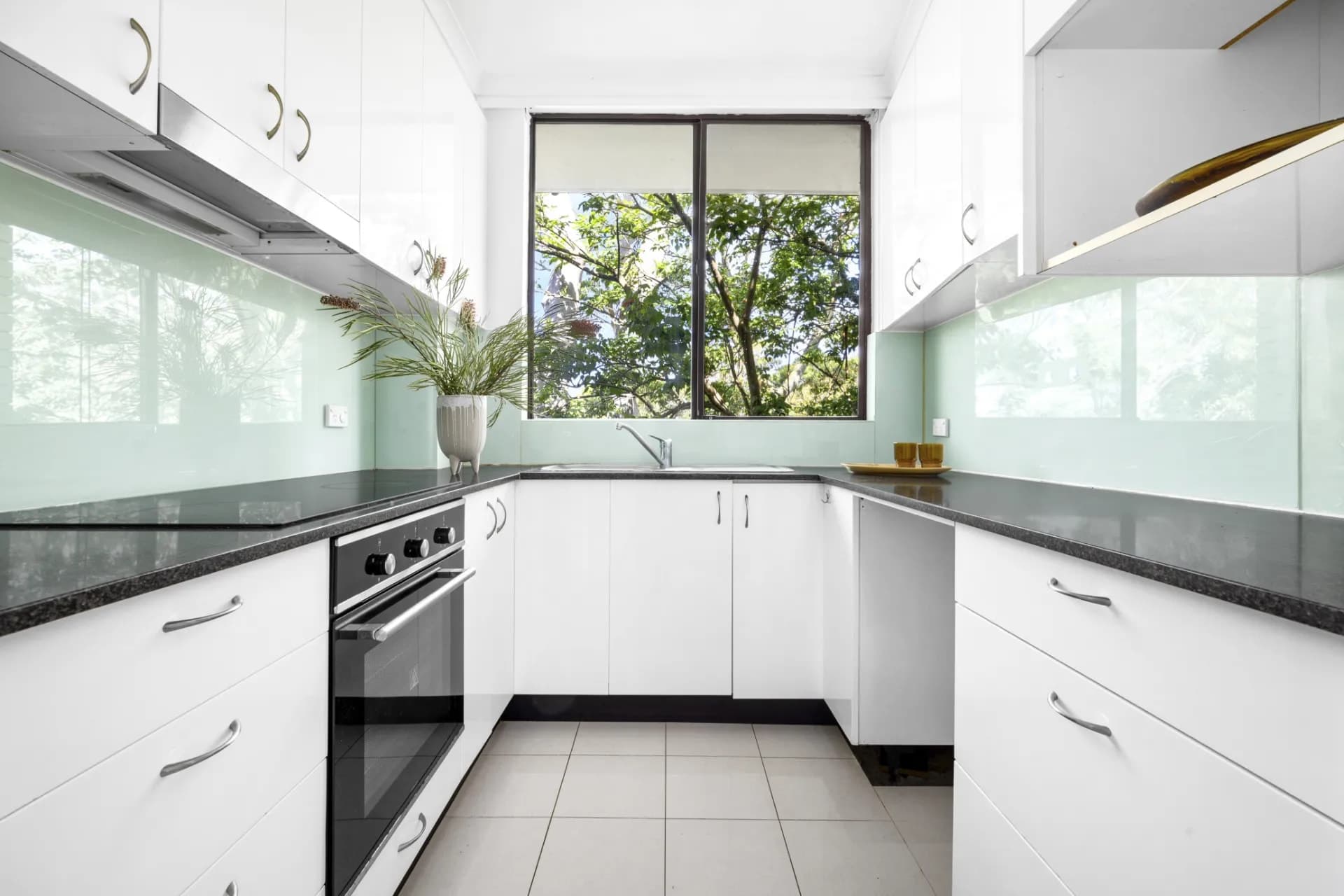 30/297 Edgecliff Road, Woollahra., Woollahra - Thumbnail 3