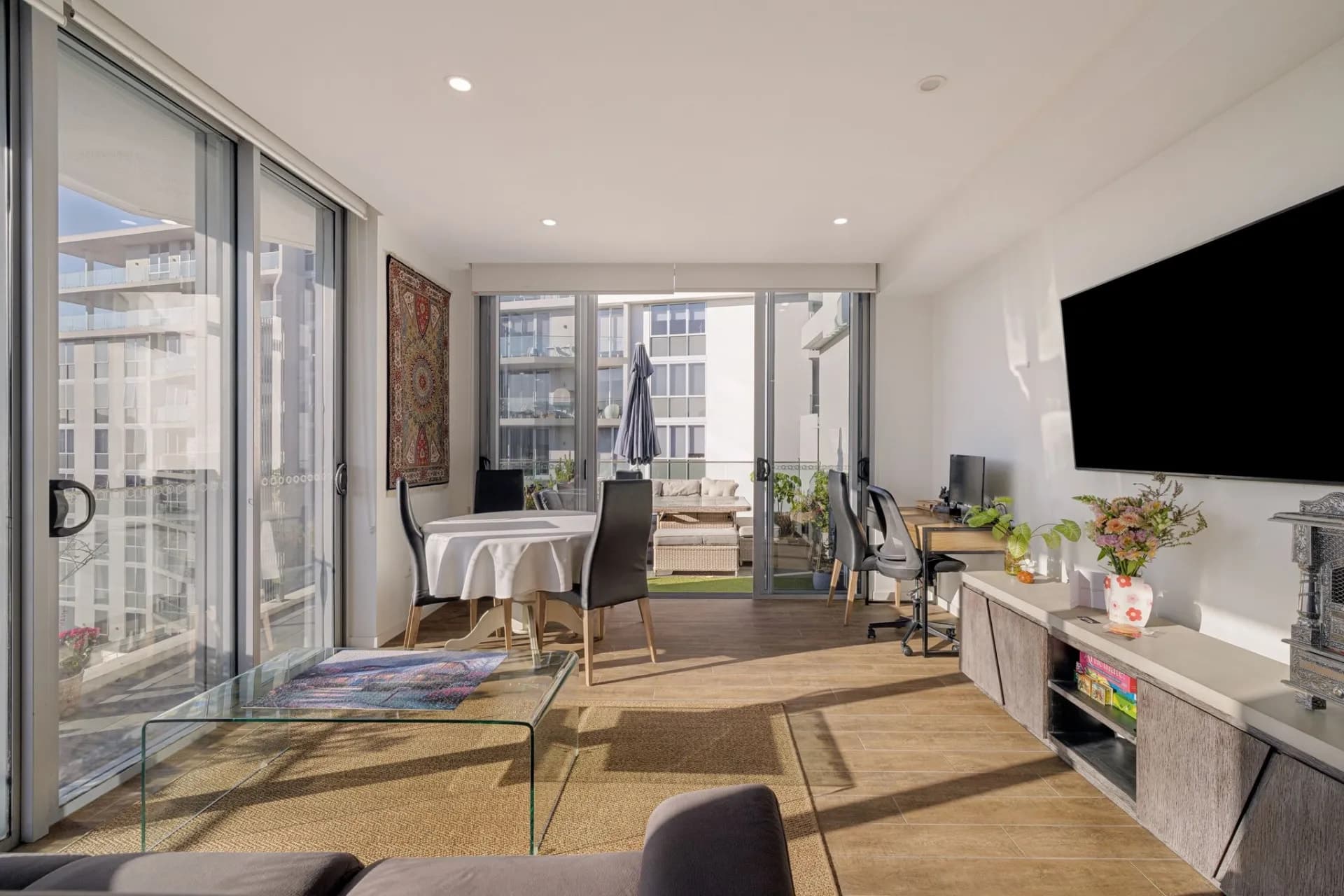 A402/86 Centenary Drive, Strathfield - Thumbnail 3
