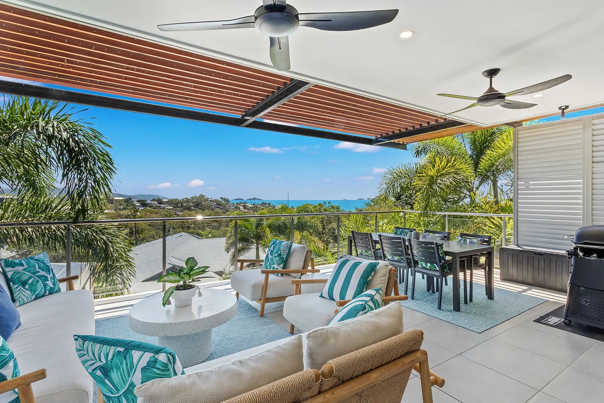 16 Stonehaven Court, Airlie Beach - Thumbnail 2