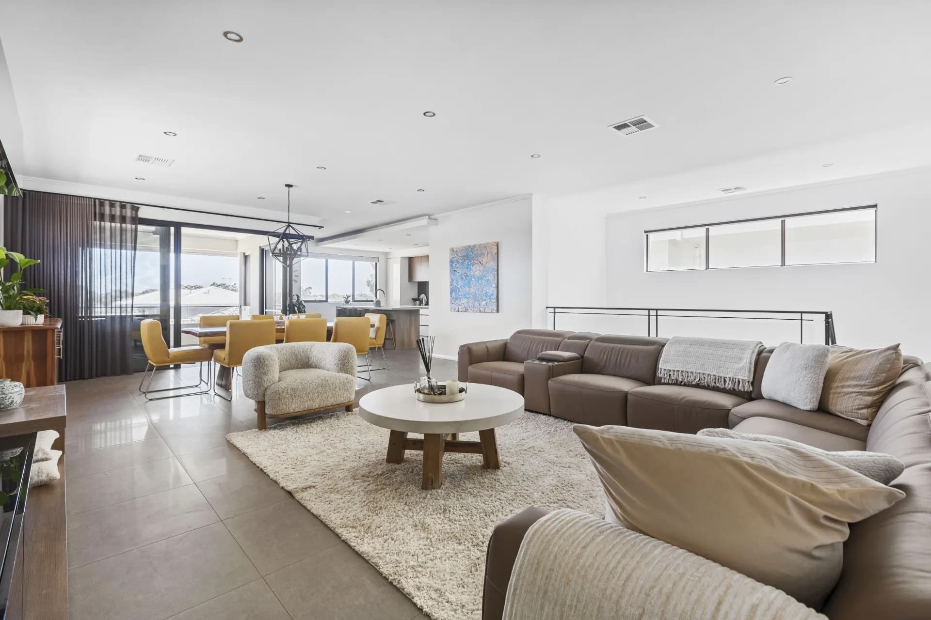 37 Wyatt Road, Bayswater - Thumbnail 2