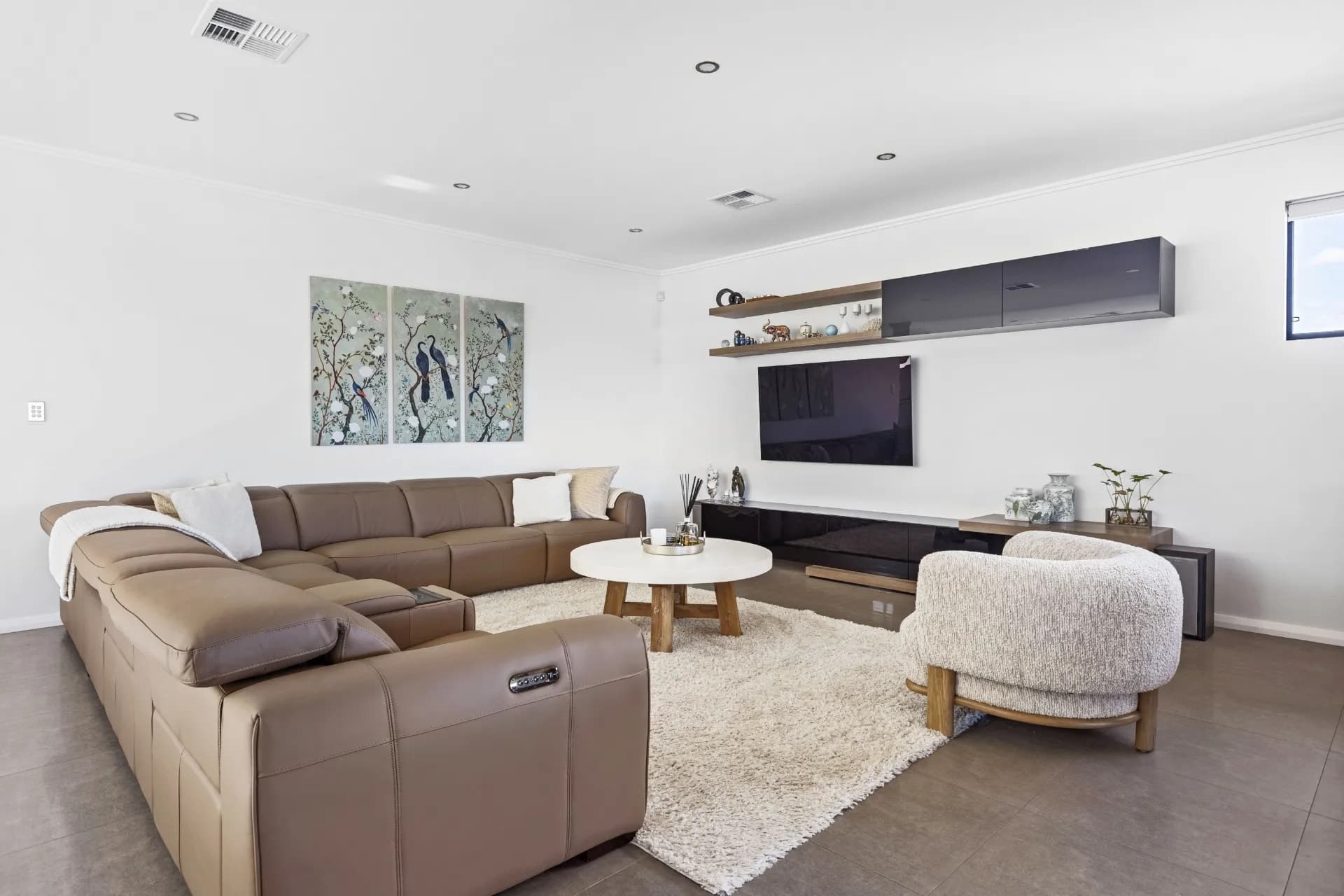 37 Wyatt Road, Bayswater - Thumbnail 3