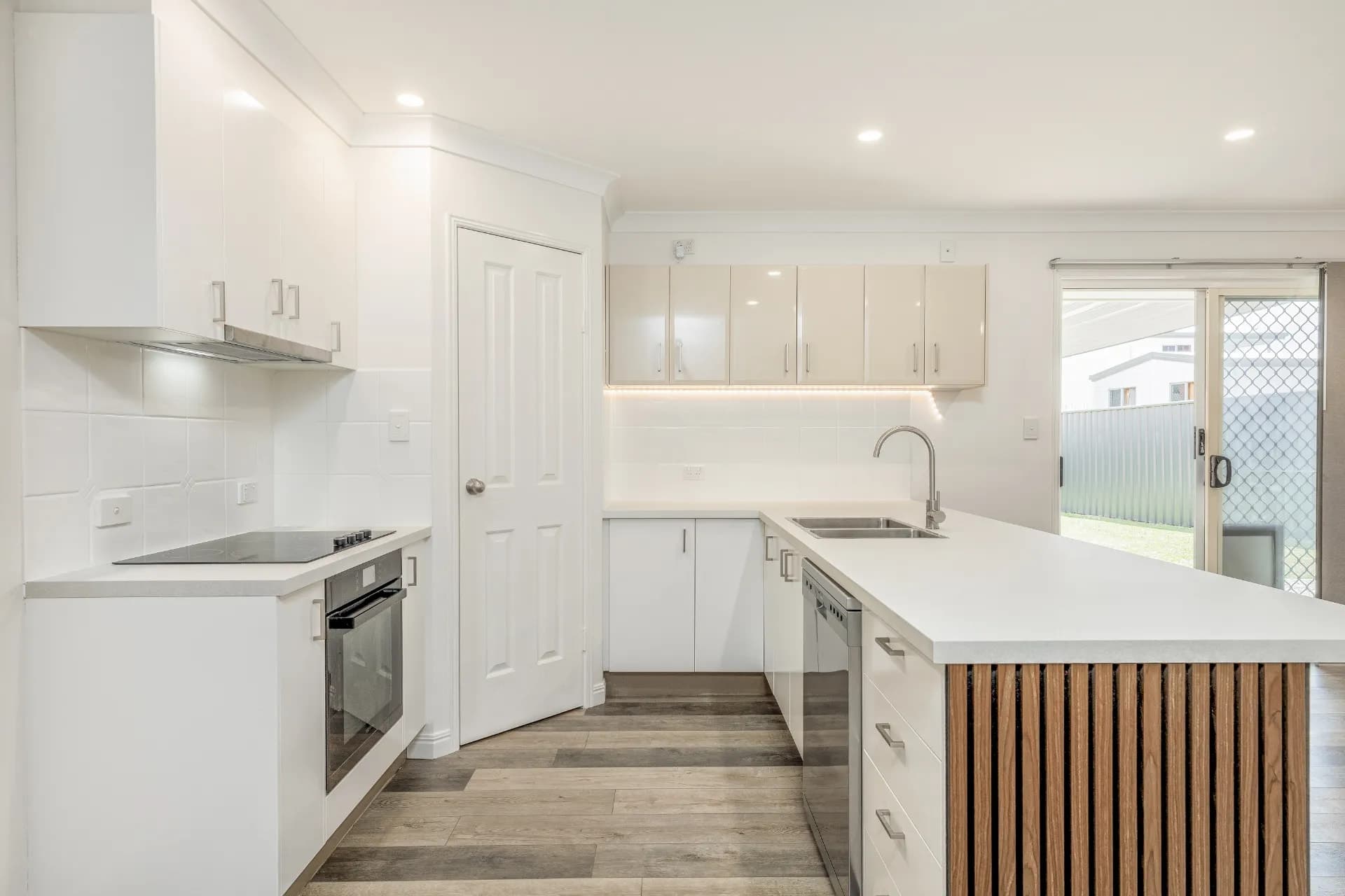 23 Cockatiel Court, Deception Bay - Thumbnail 4