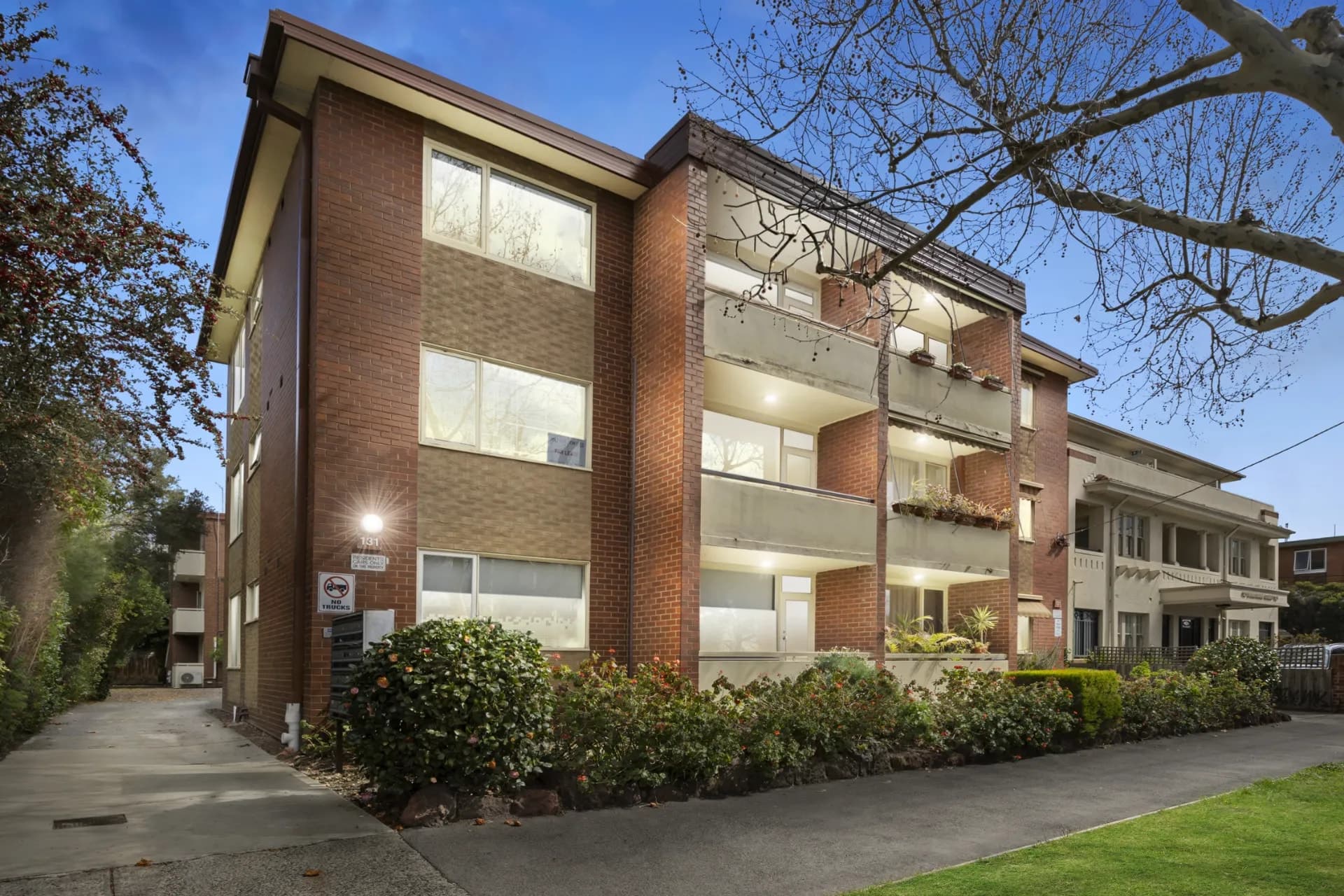 14/131 Brighton Road, Elwood - Image 1