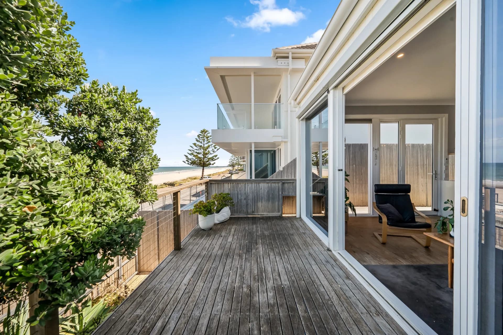 311 Esplanade, Henley Beach - Thumbnail 3