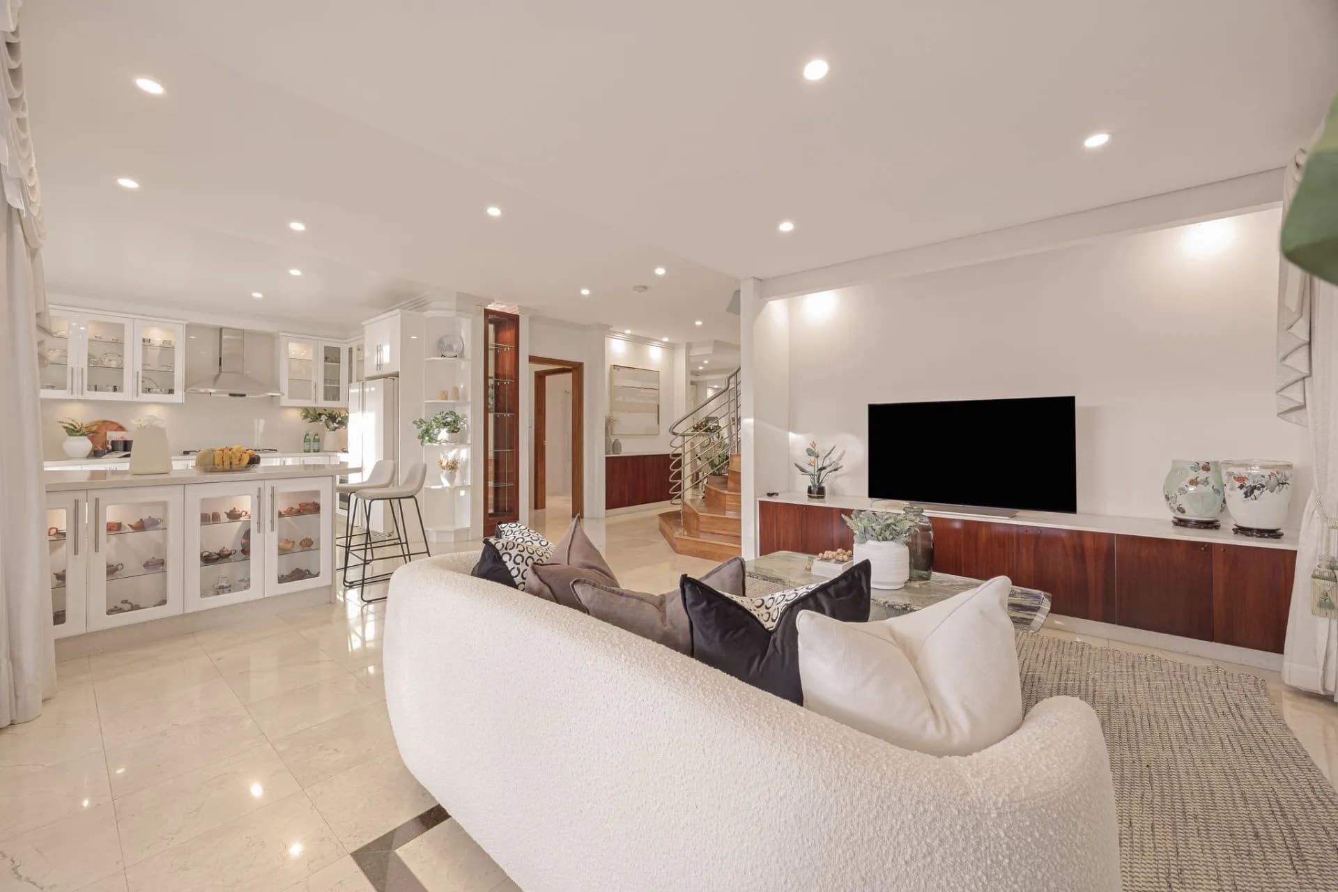 59 Stanley Street, Burwood - Thumbnail 3