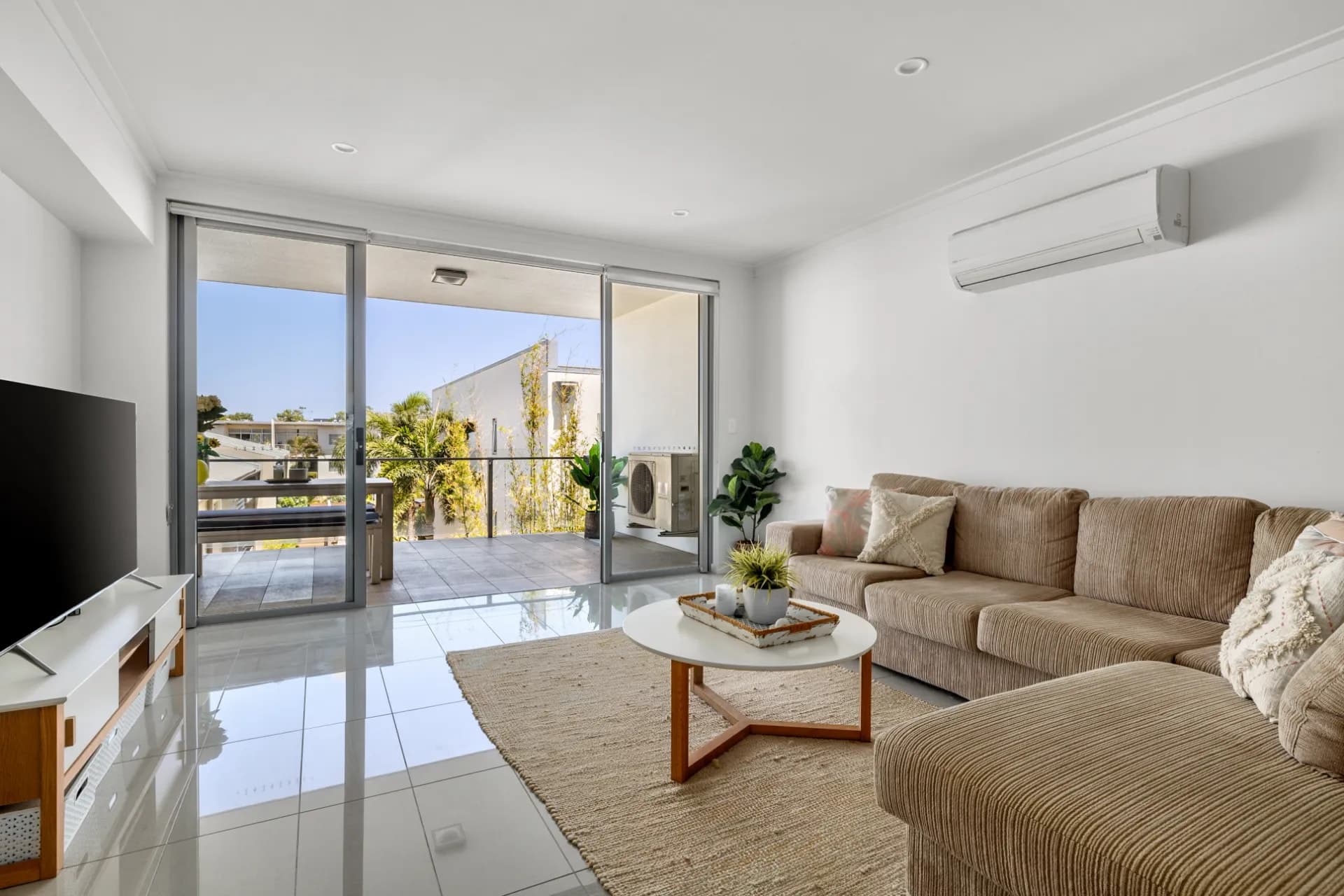 205/61 Oxford Street, Bulimba - Thumbnail 4
