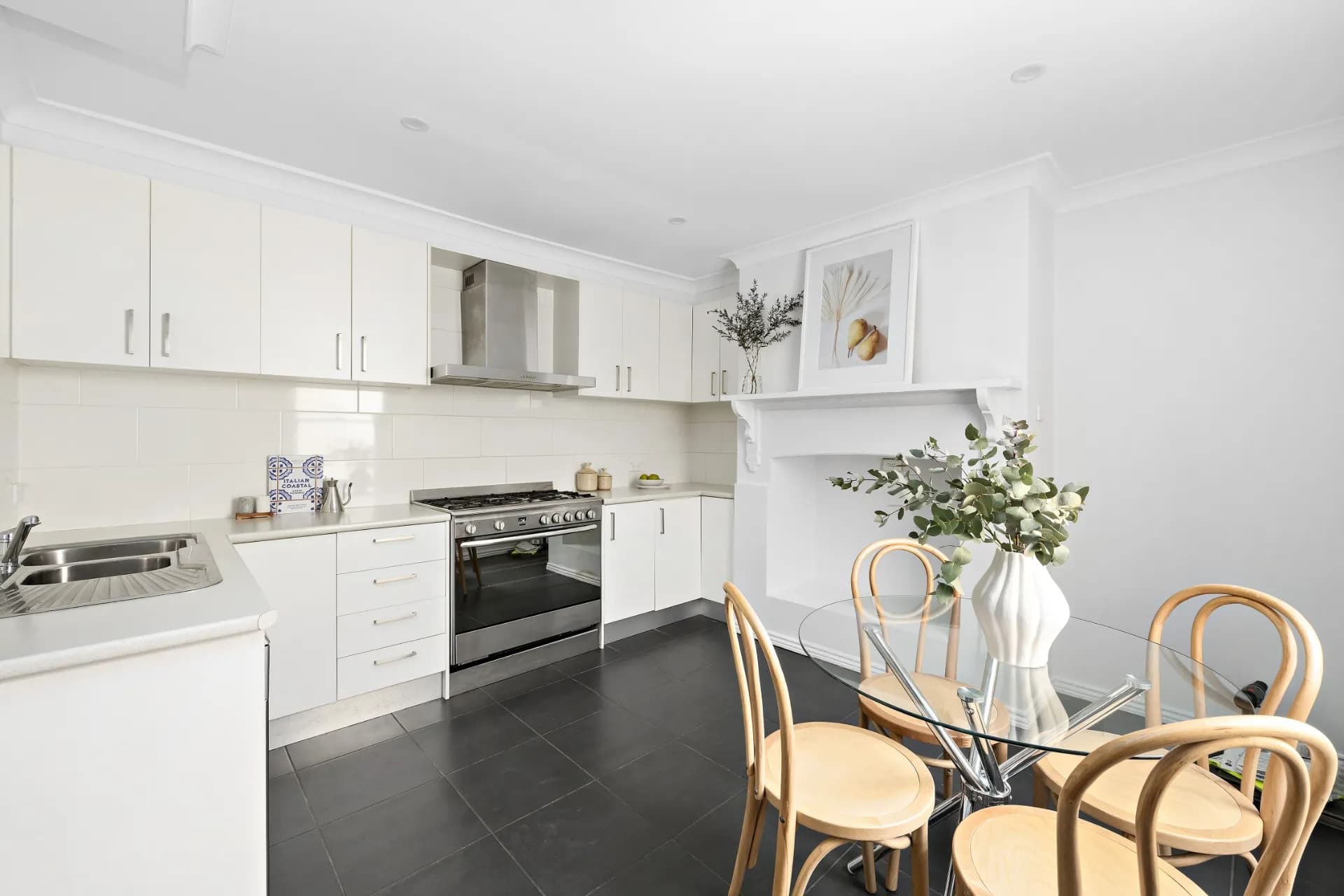356 Victoria Parade, East Melbourne - Thumbnail 5