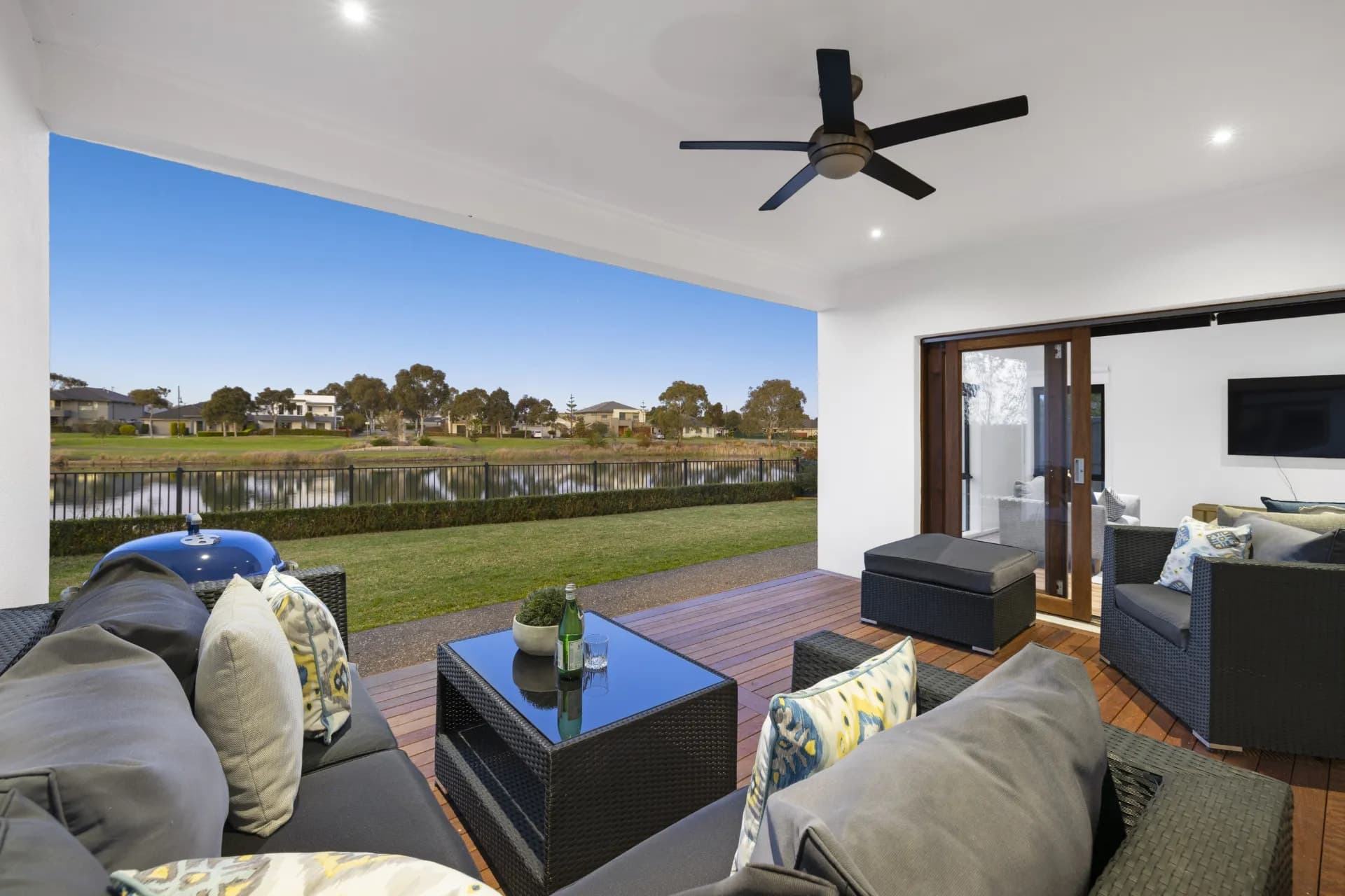 22 Portland Place, Waterways - Thumbnail 8