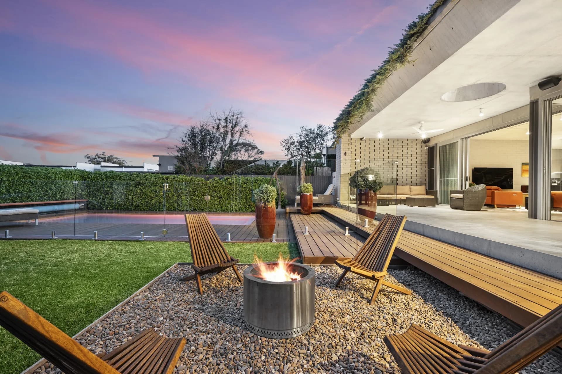 94a Tennyson Road, Tennyson Point - Thumbnail 2