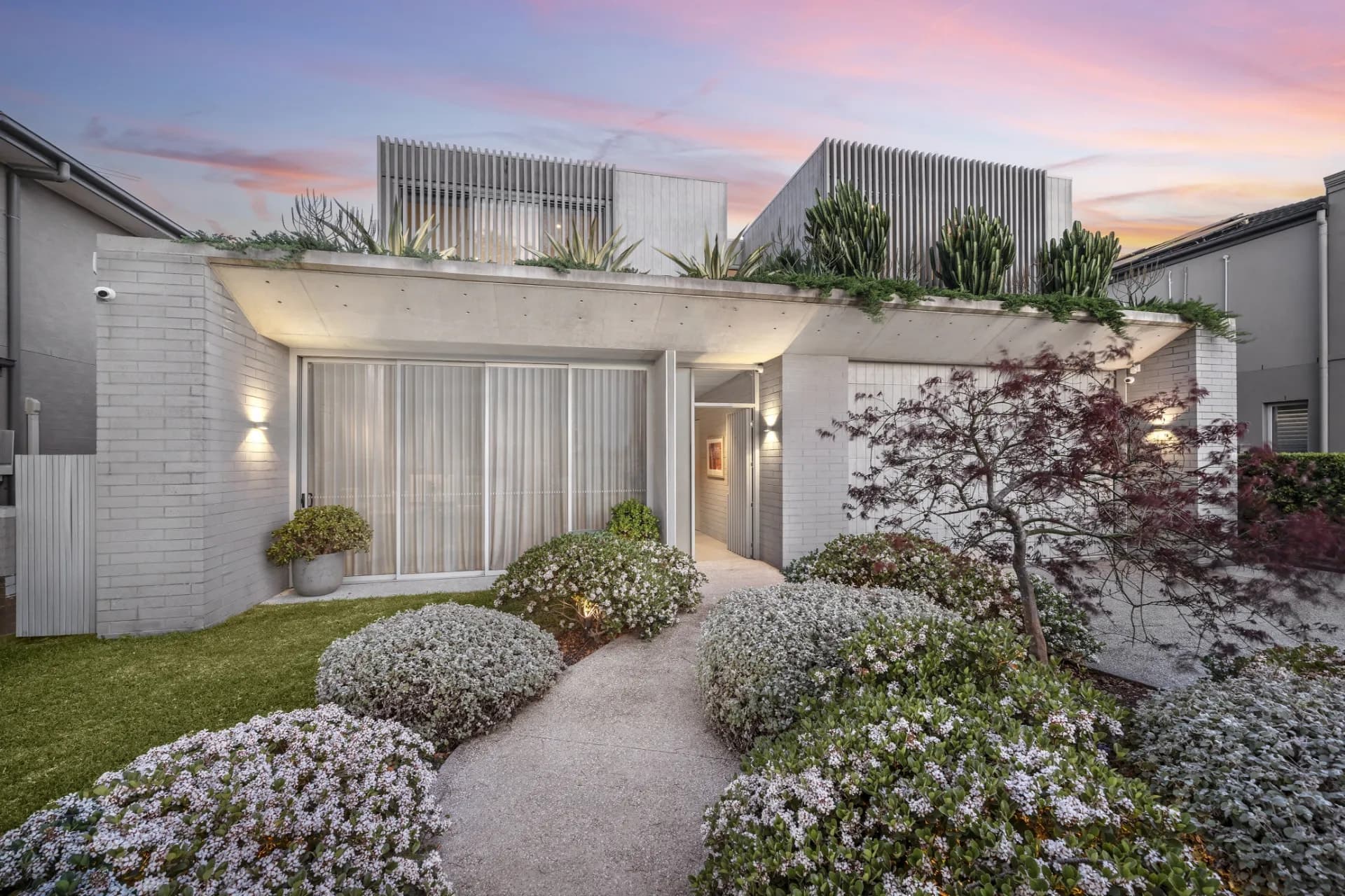 94a Tennyson Road, Tennyson Point - Thumbnail 3