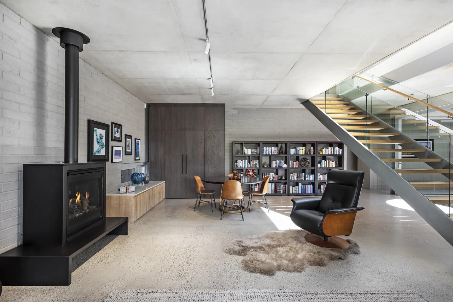 94a Tennyson Road, Tennyson Point - Thumbnail 8