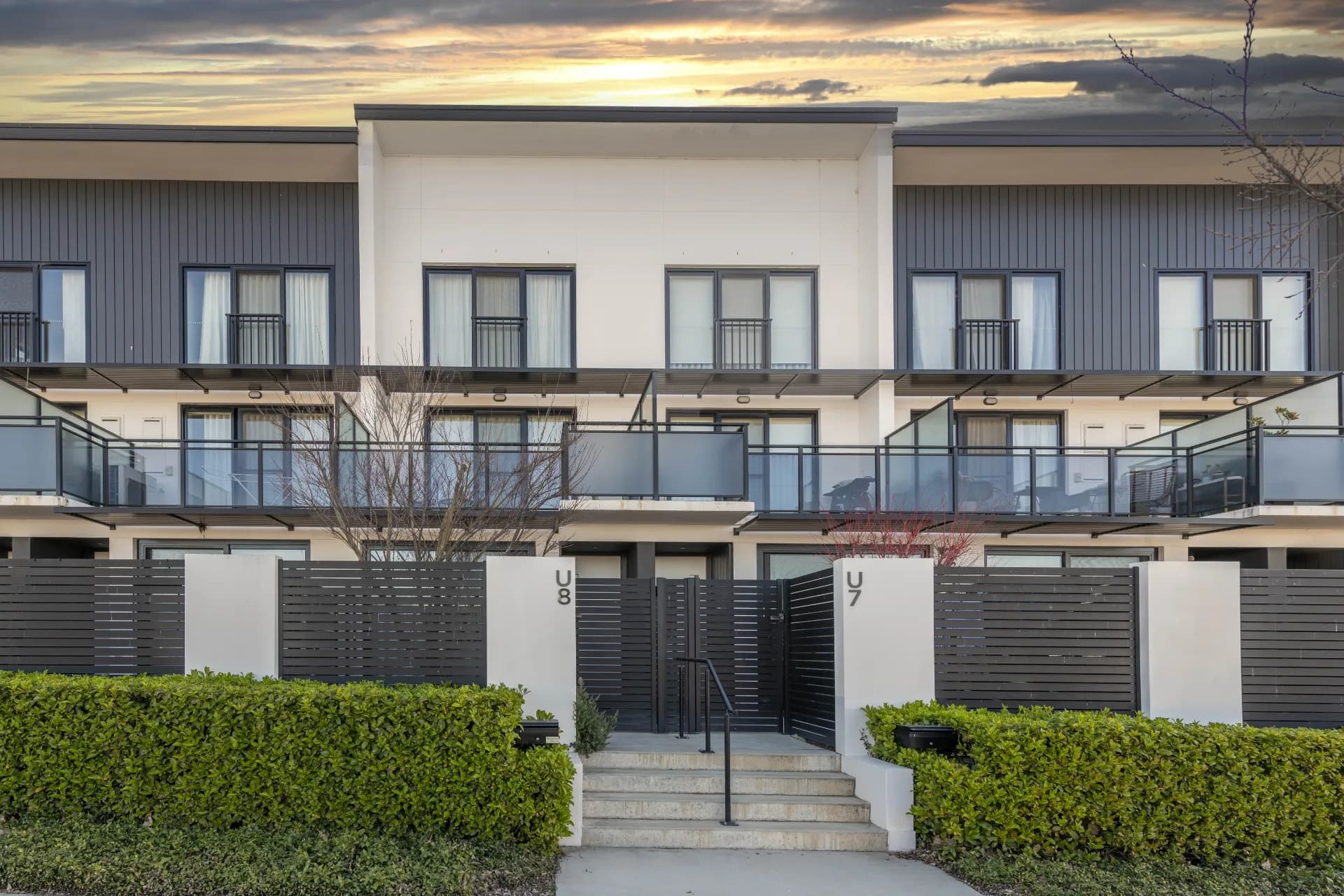 8/15 Calaby Street, Coombs - Thumbnail 2