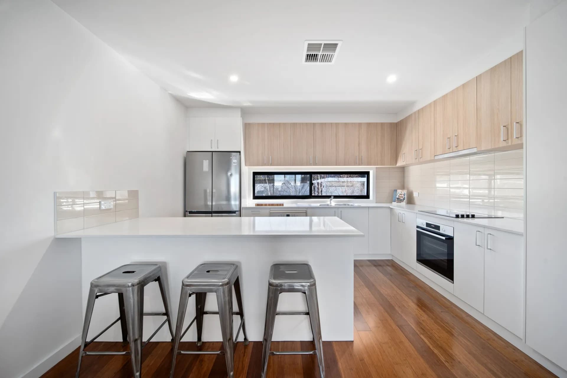 8/15 Calaby Street, Coombs - Thumbnail 4