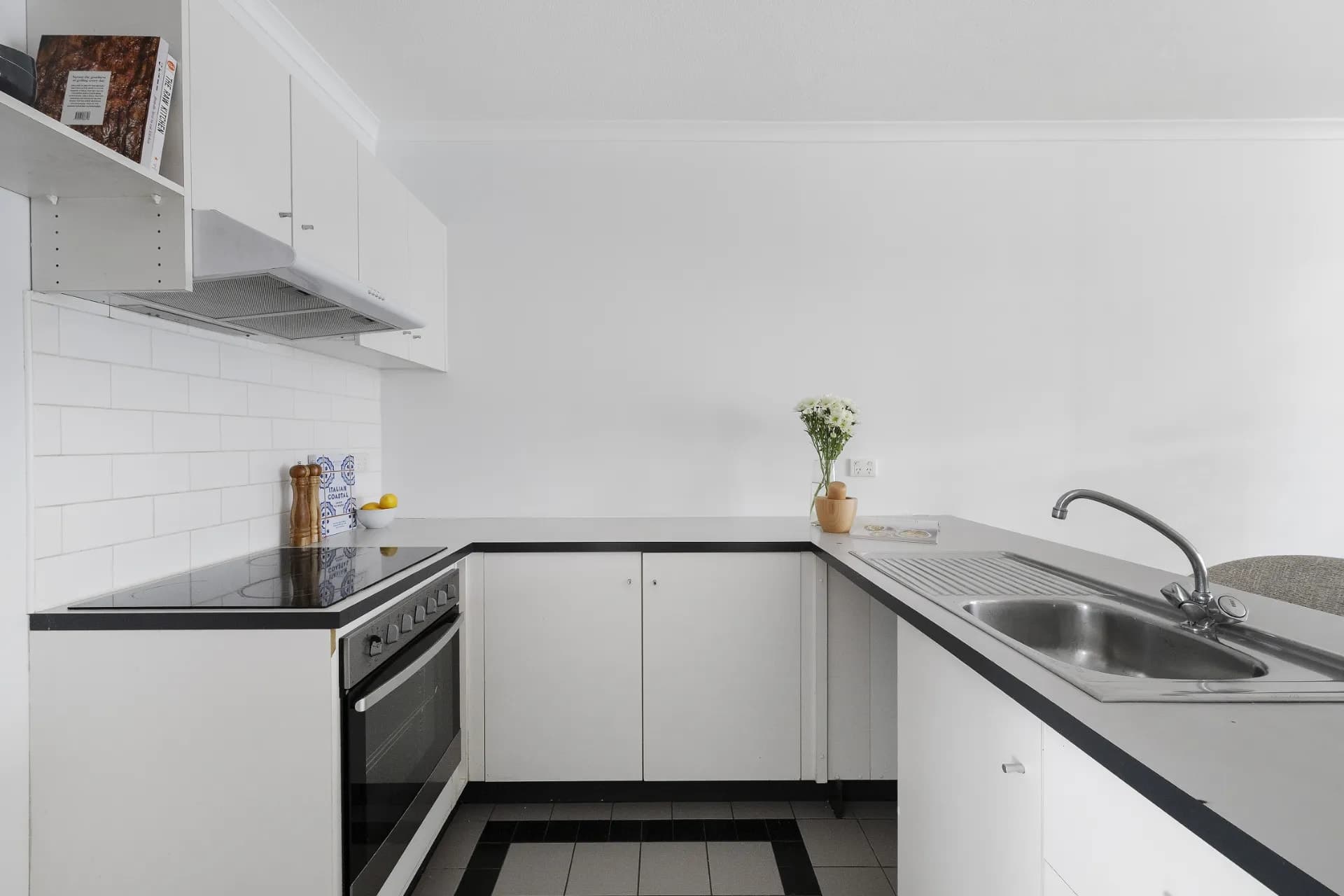 8/75 Drummond Street, Carlton., Carlton - Thumbnail 7
