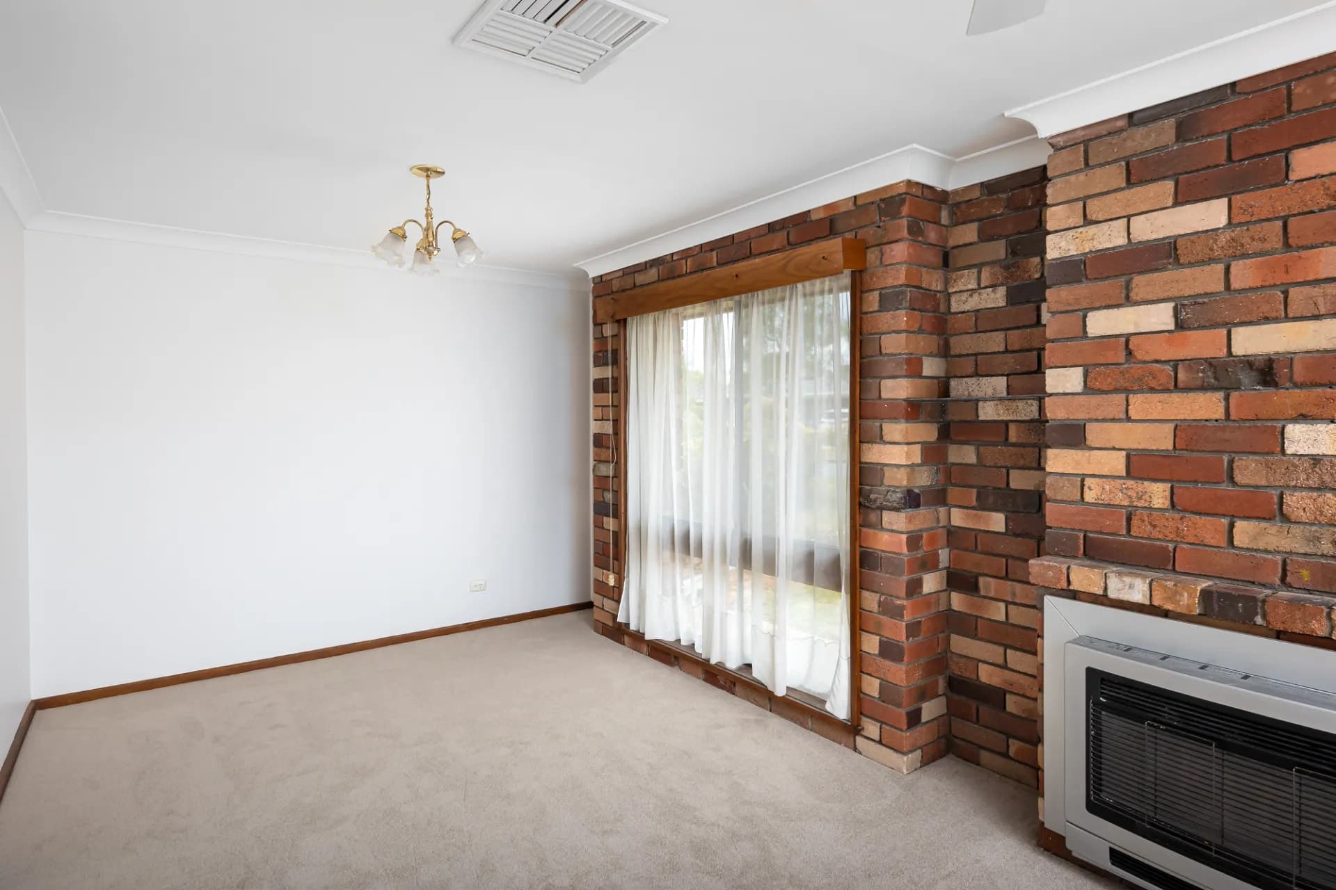 26 Geneva Crescent, Lake Albert - Thumbnail 4