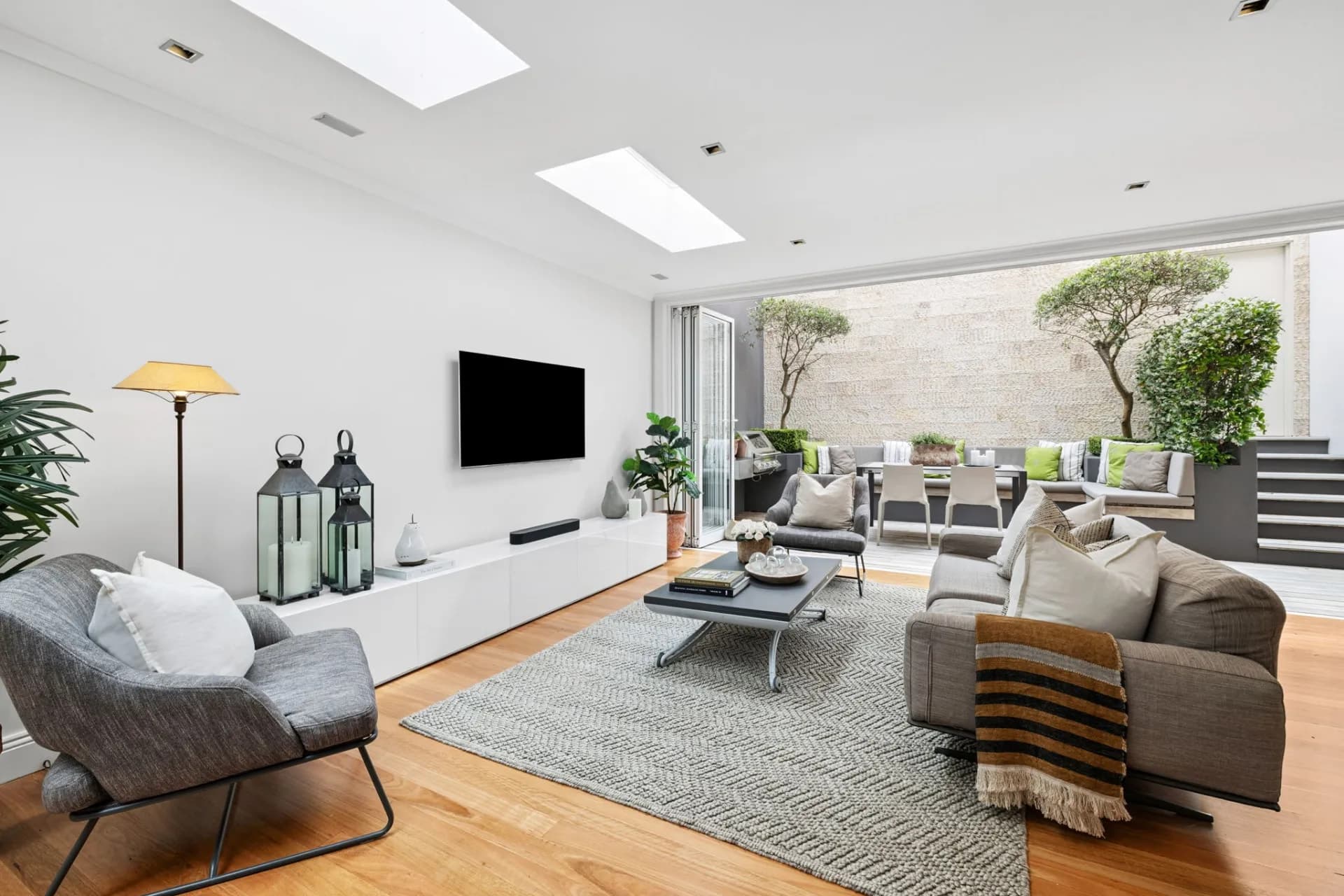 2 Marathon Avenue, Darling Point - Thumbnail 5
