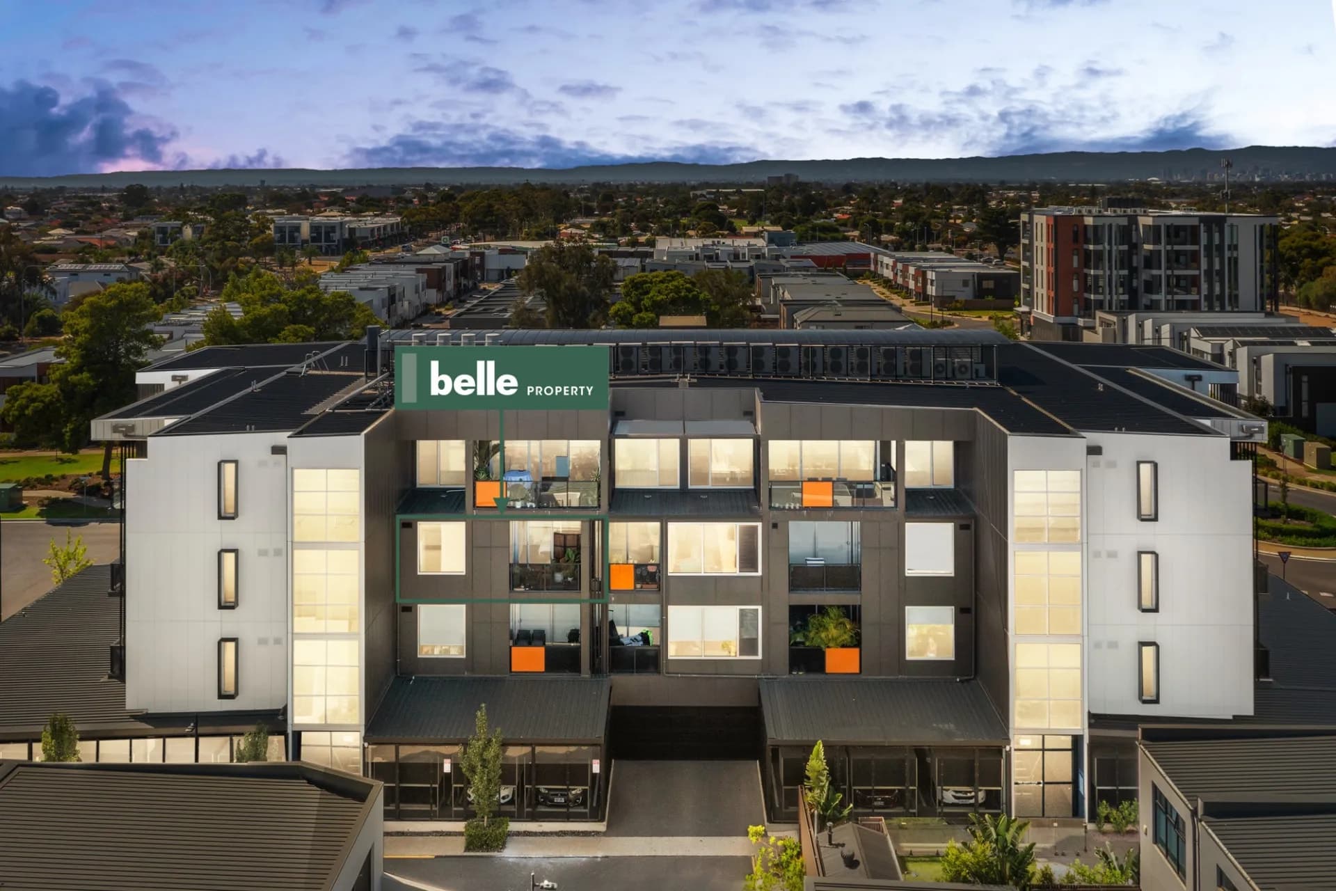 208/2 The Pinery, West Lakes - Thumbnail 2
