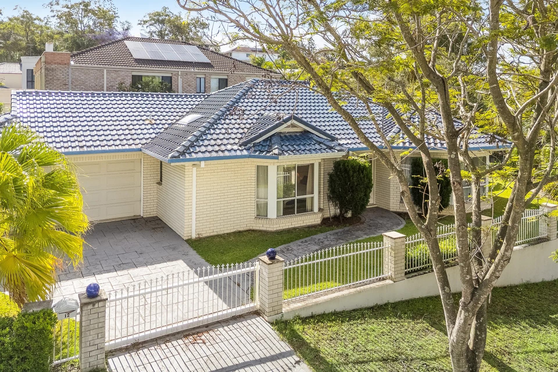 12 Laurence Street, Newmarket - Thumbnail 2