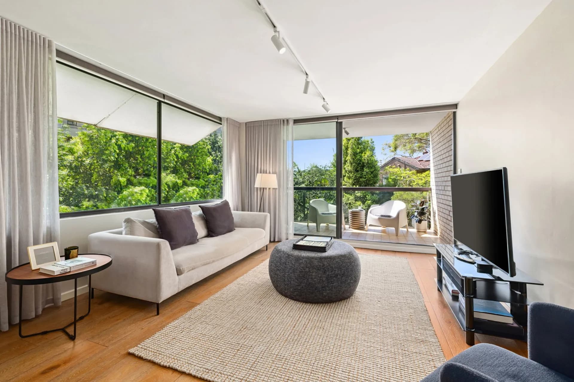 2/351 Edgecliff Road, Edgecliff - Image 1