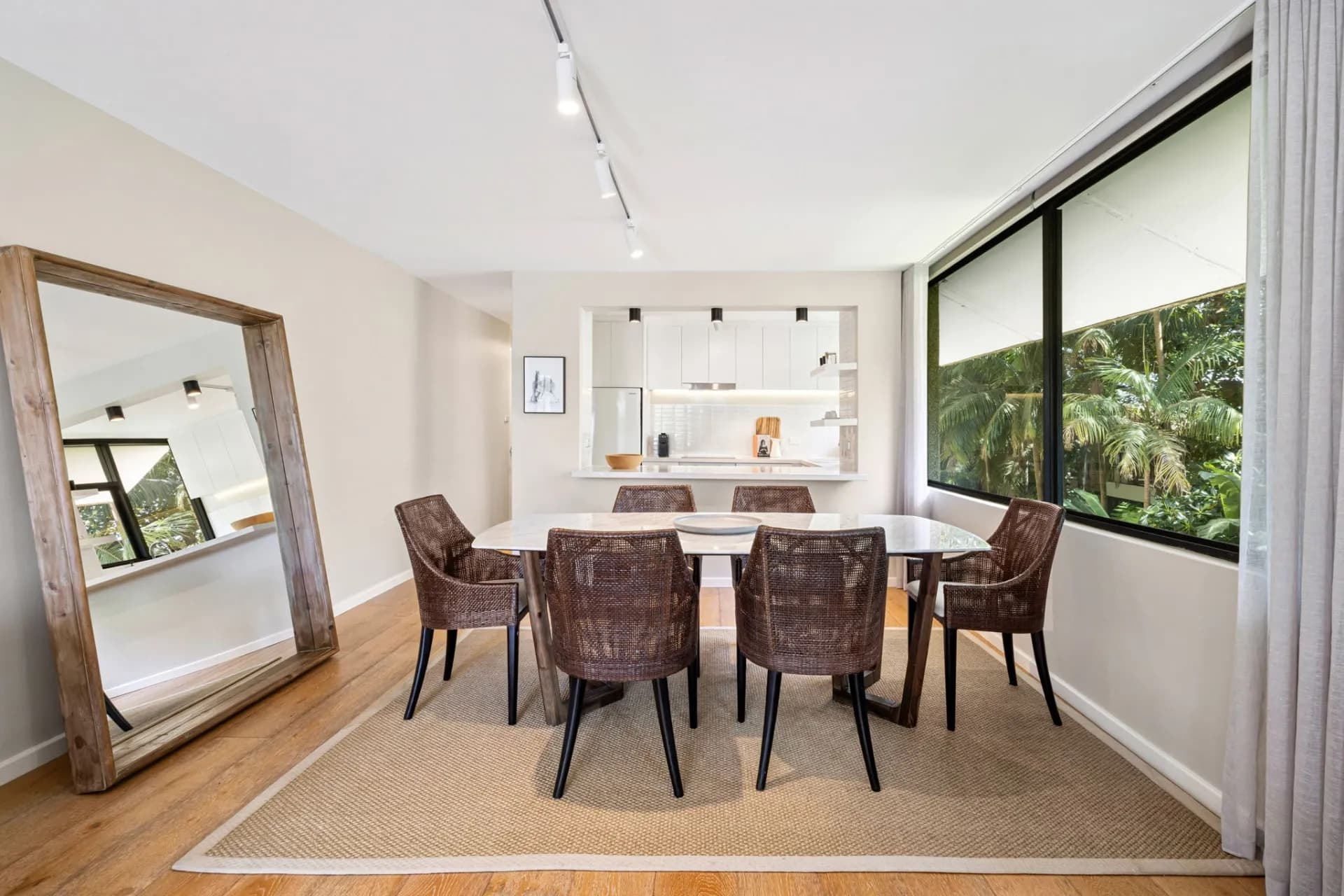 2/351 Edgecliff Road, Edgecliff - Thumbnail 3