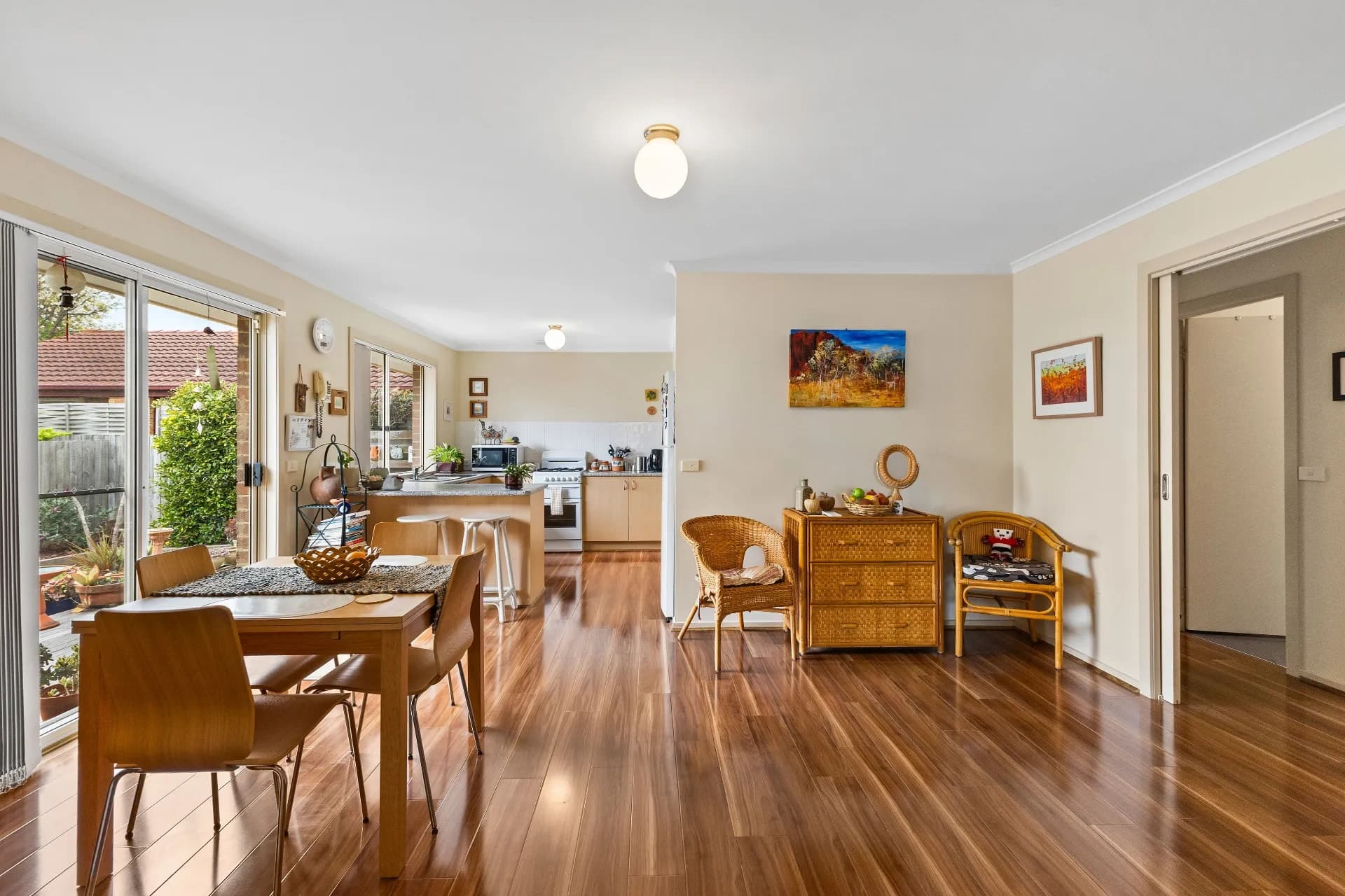 1/7 Carol Street, Mornington - Thumbnail 2