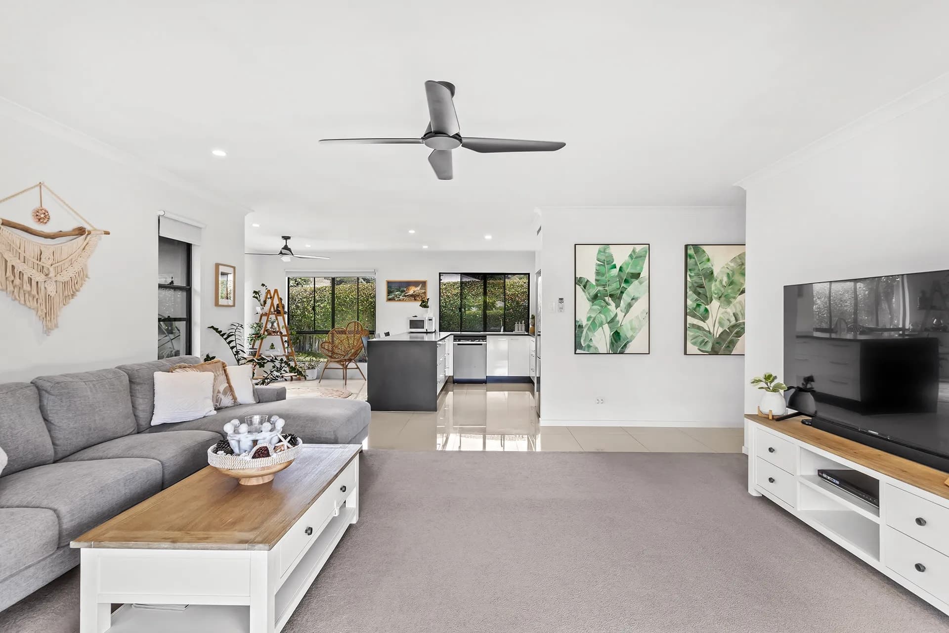 4 Grevillea Place, Cannonvale., Cannonvale - Thumbnail 5