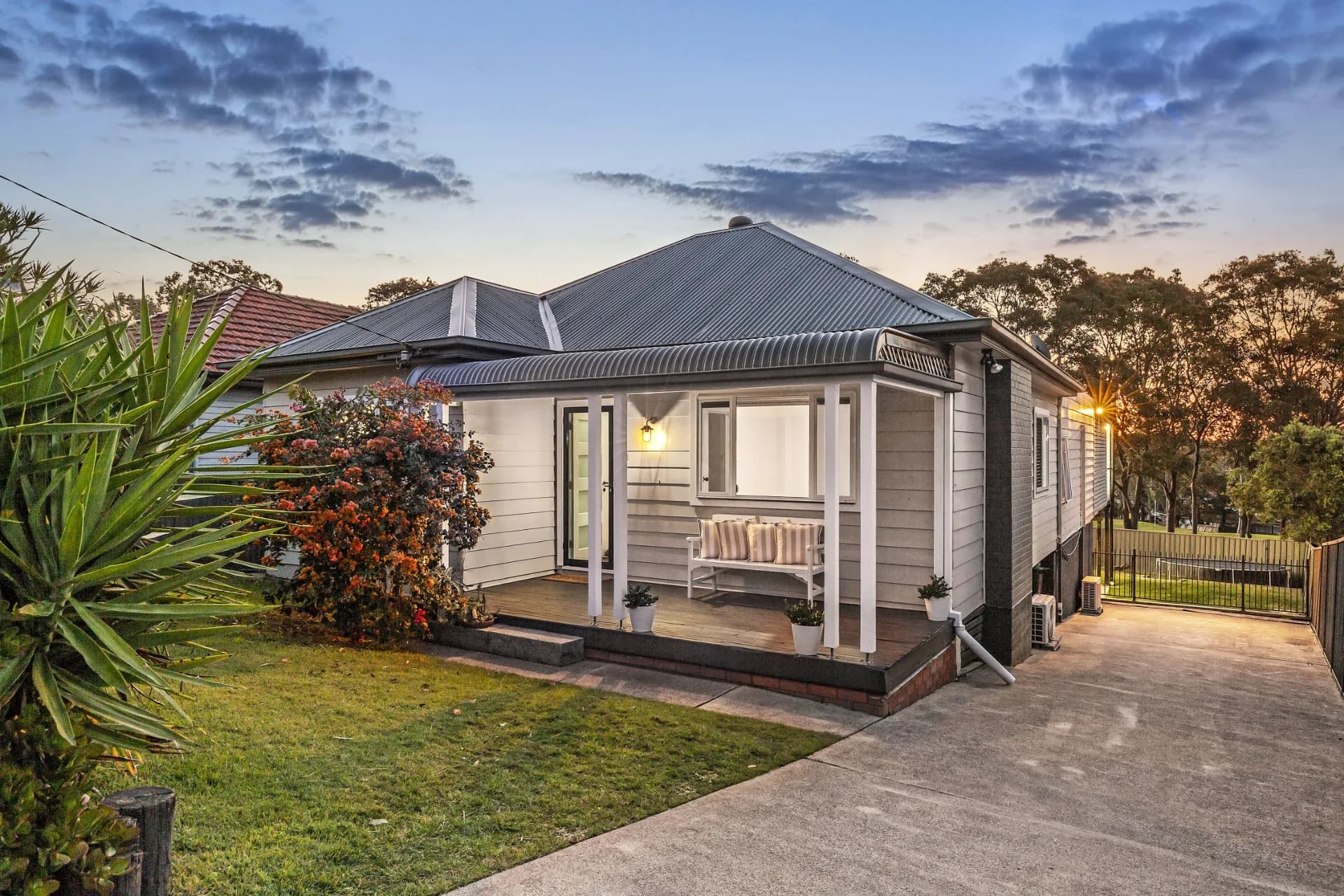 30 Angus Avenue, Waratah West., Waratah West - Image 1