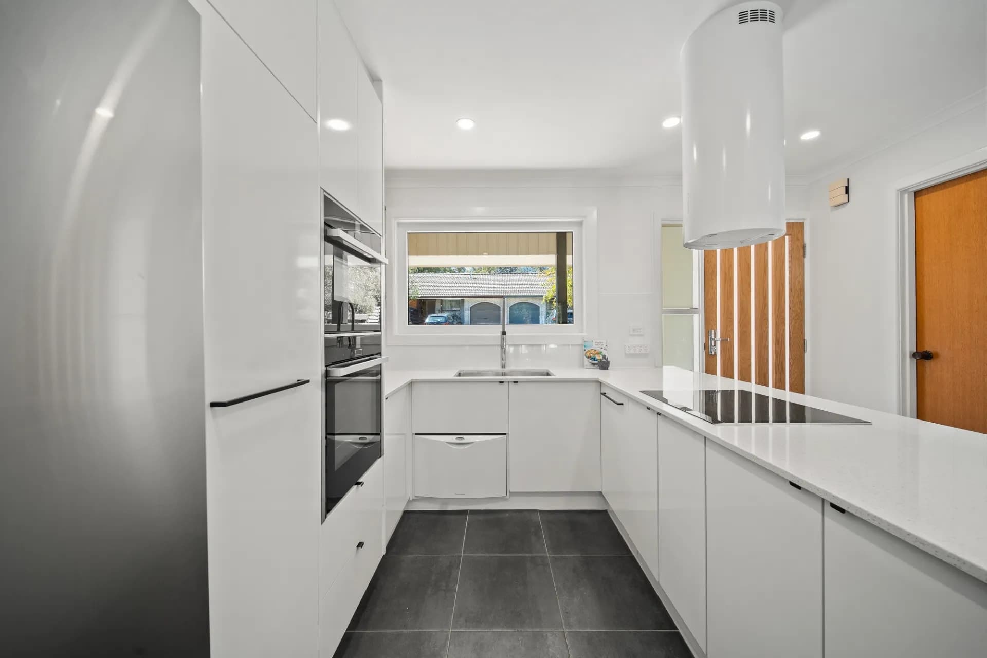 58 Dexter Street, Cook - Thumbnail 4