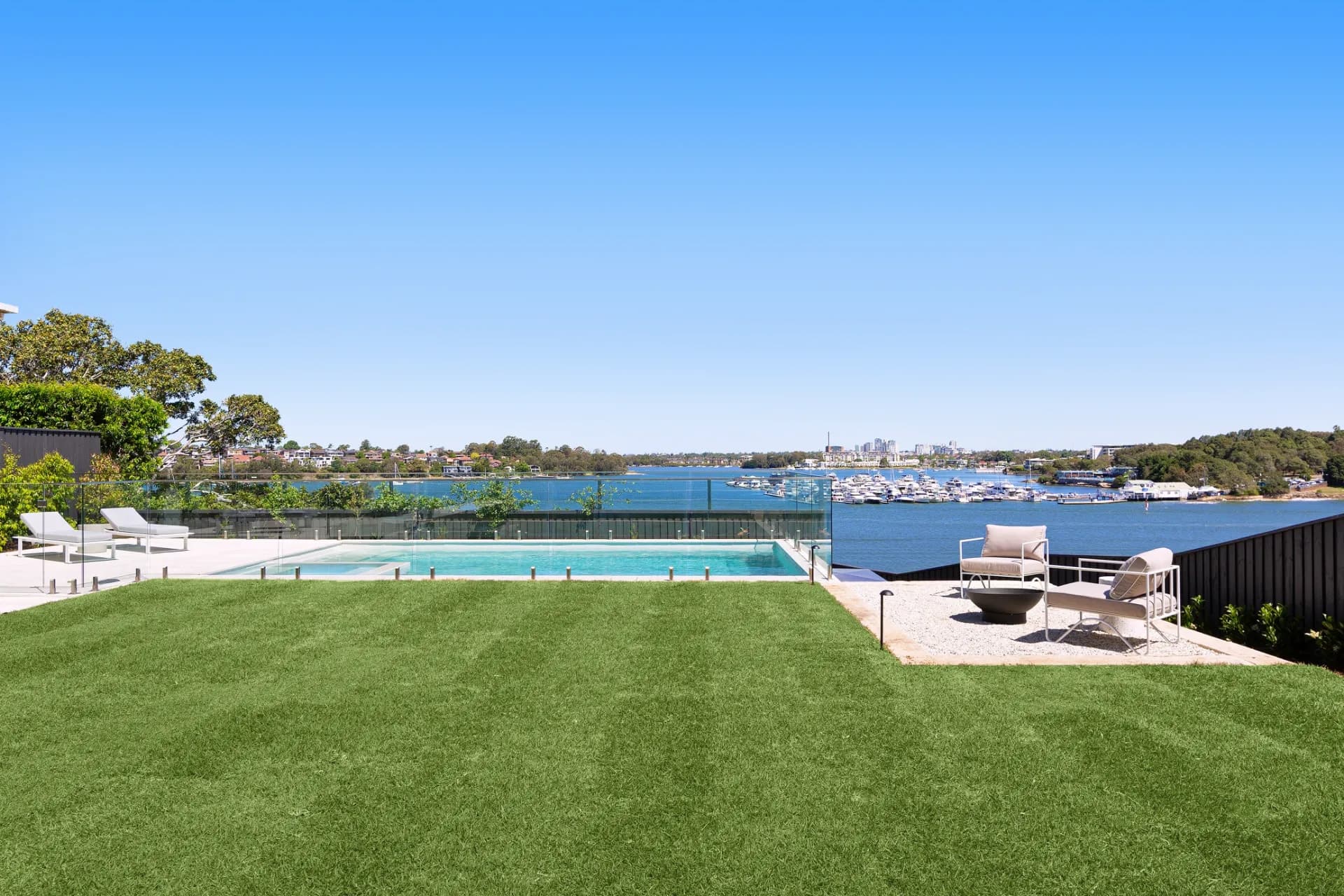 8 Pile Street, Gladesville., Gladesville - Thumbnail 2