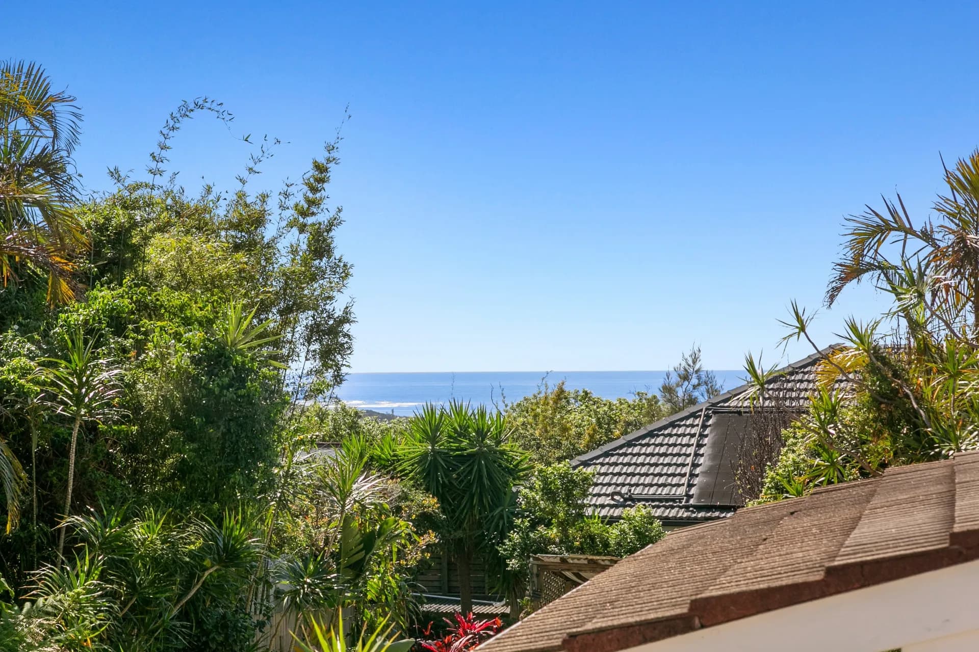11 Rayner Avenue, Narraweena., Narraweena - Thumbnail 2