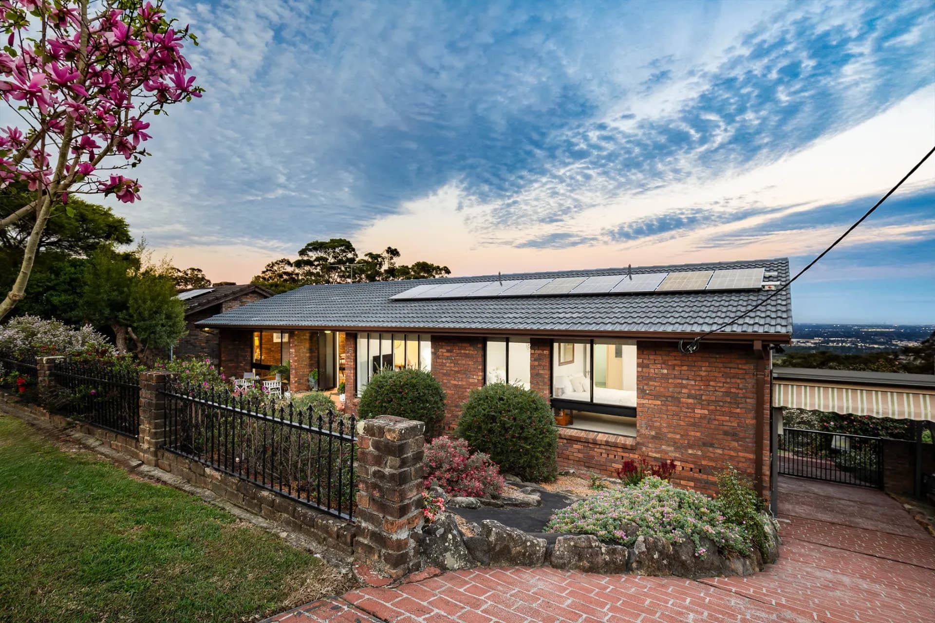 15 Outlook Avenue Mount Riverview, Mount Riverview - Image 1
