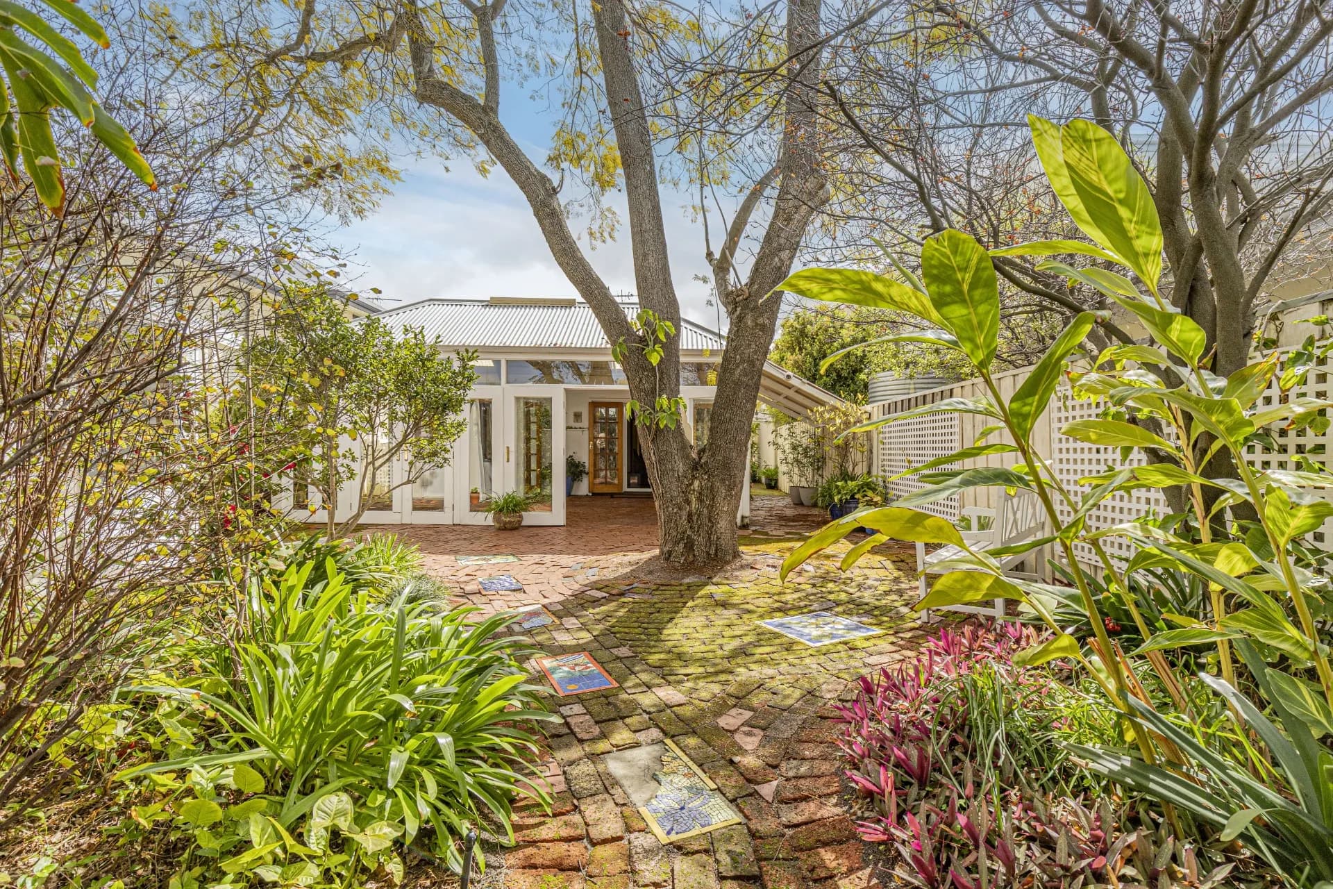25 Carr Street, South Perth - Thumbnail 7