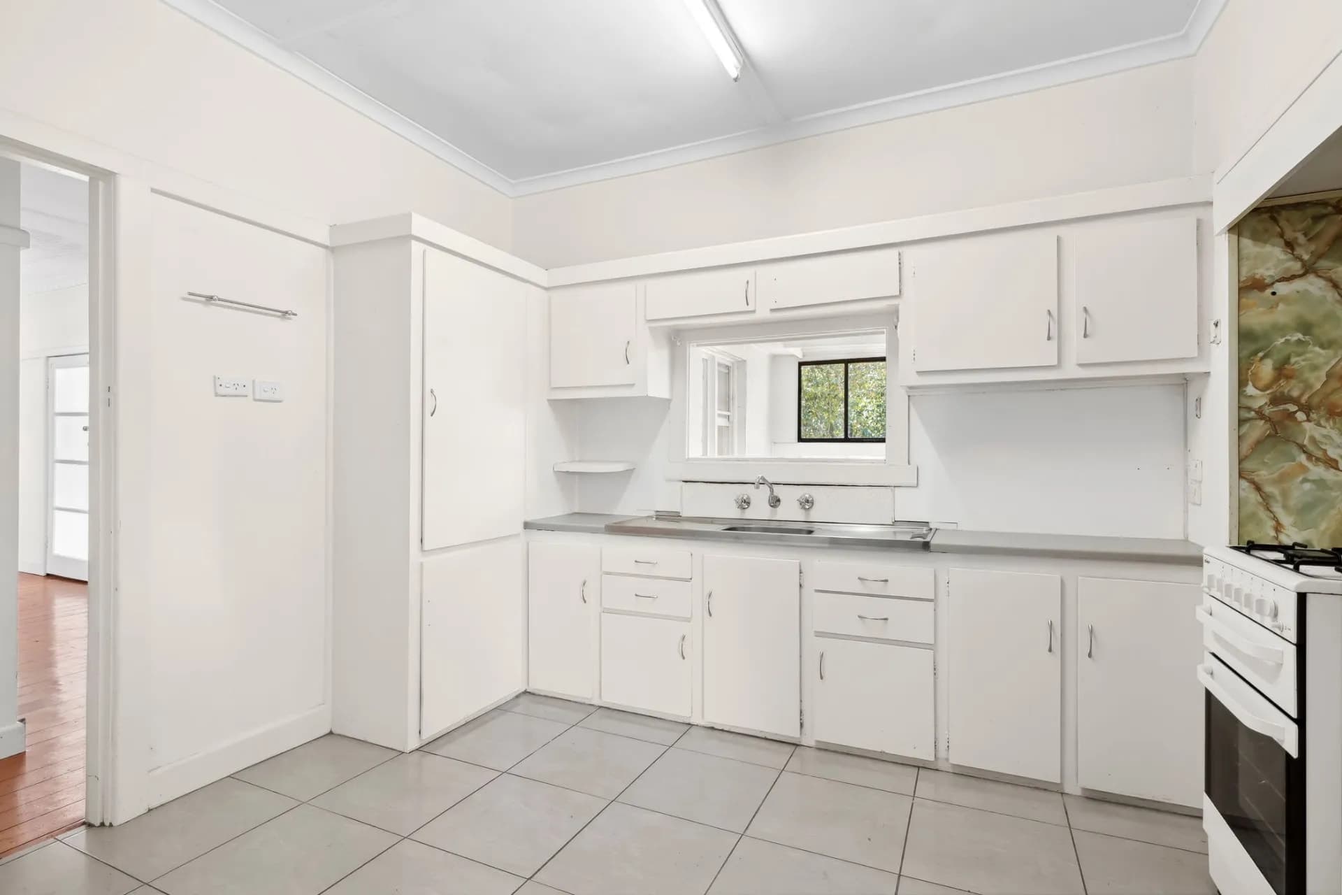 92  Central Springs Road, Daylesford., Daylesford - Thumbnail 4