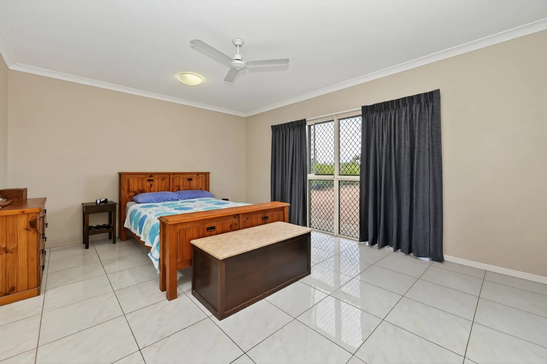 11 Kregor  Street, Mount Low - Thumbnail 7