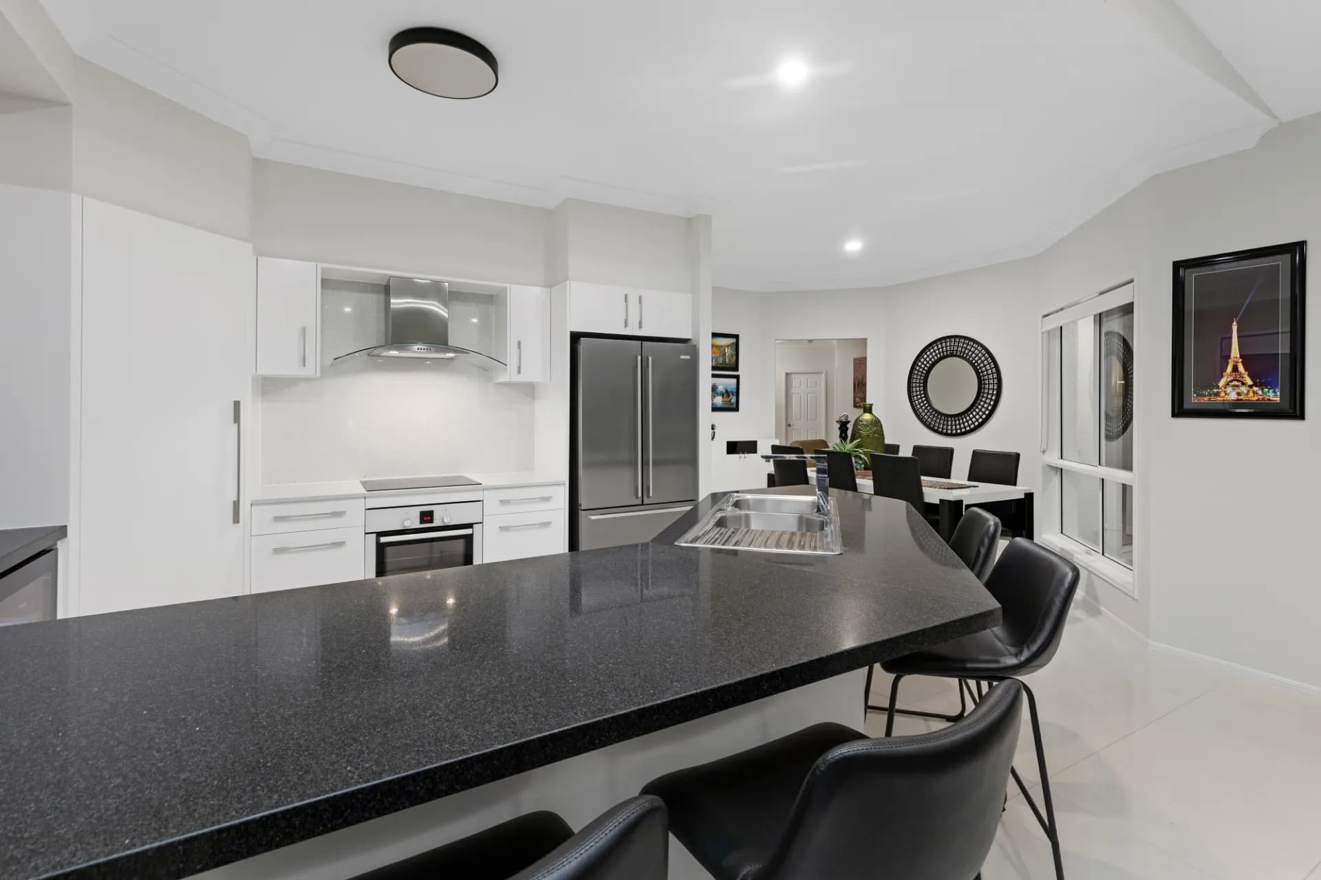 42 Lismore  Drive, Helensvale., Helensvale - Thumbnail 6