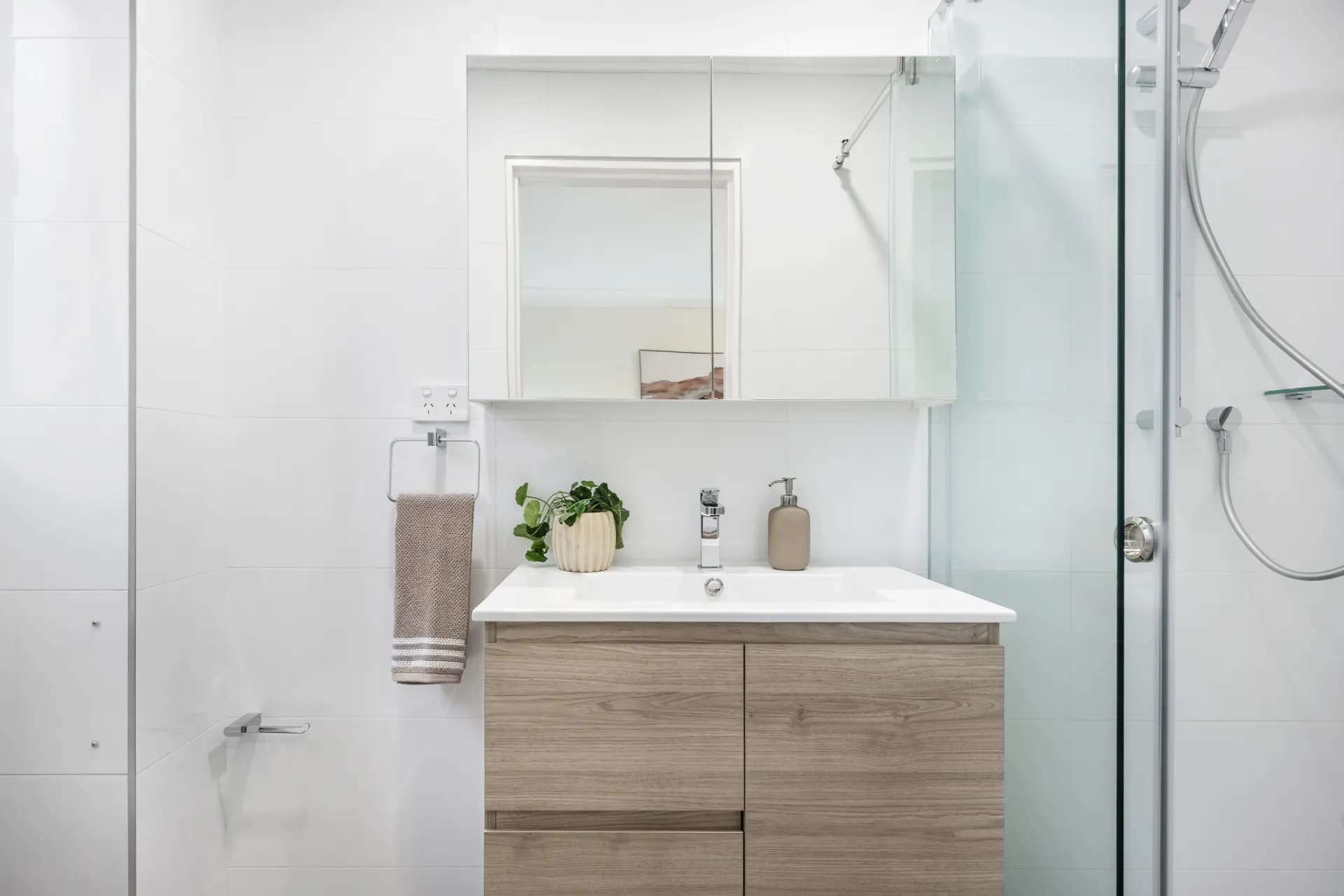 4/140-142 Burns Bay Road, Lane Cove., Lane Cove - Thumbnail 6