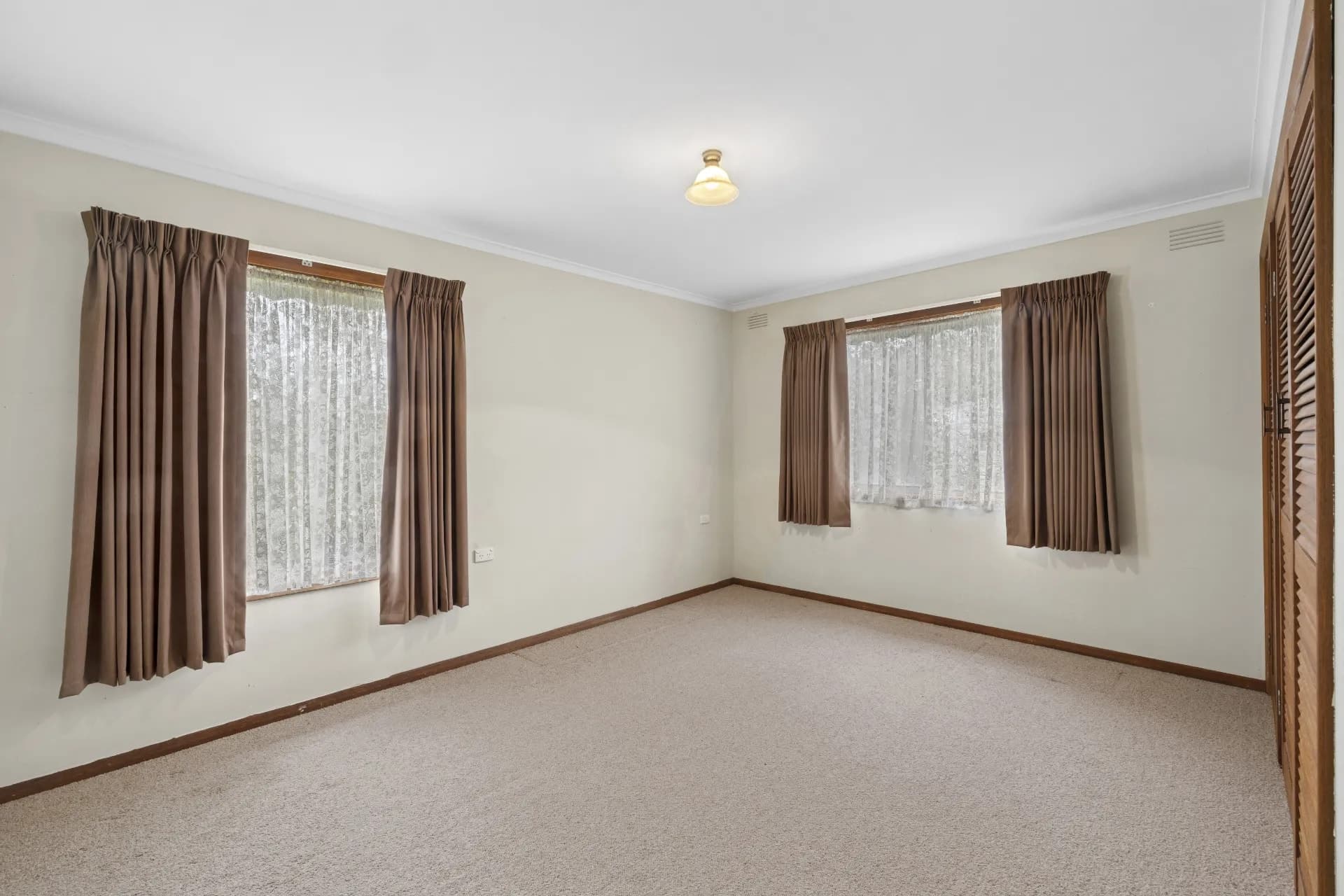15 Vincent  Street North, Daylesford - Thumbnail 6