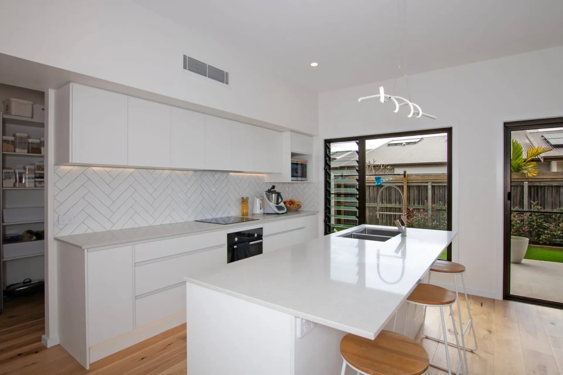 1/10 Megan Crescent, Lennox Head., Lennox Head - Thumbnail 4