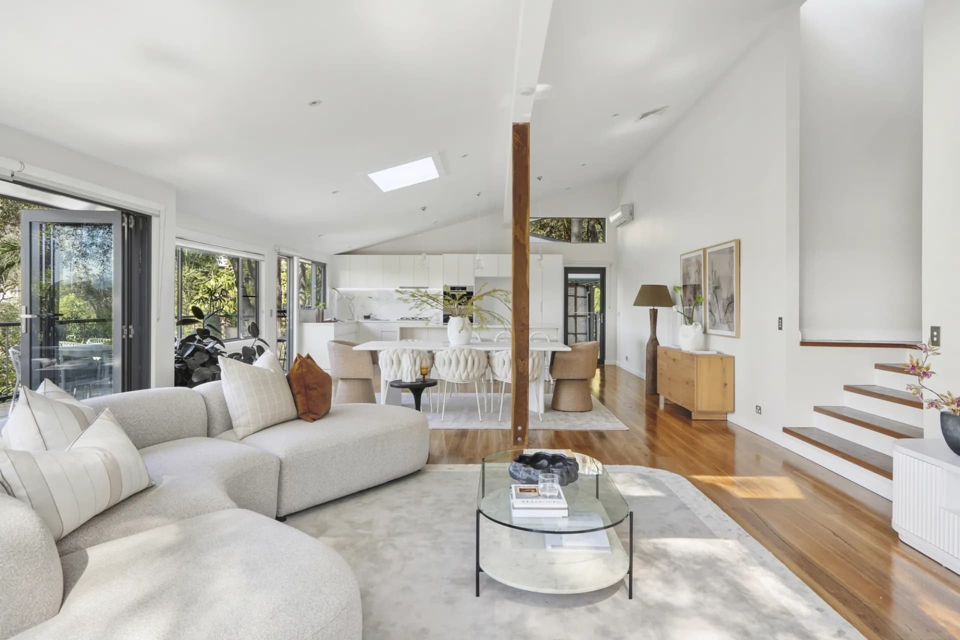9 Elizabeth Street, Avalon Beach - Thumbnail 2