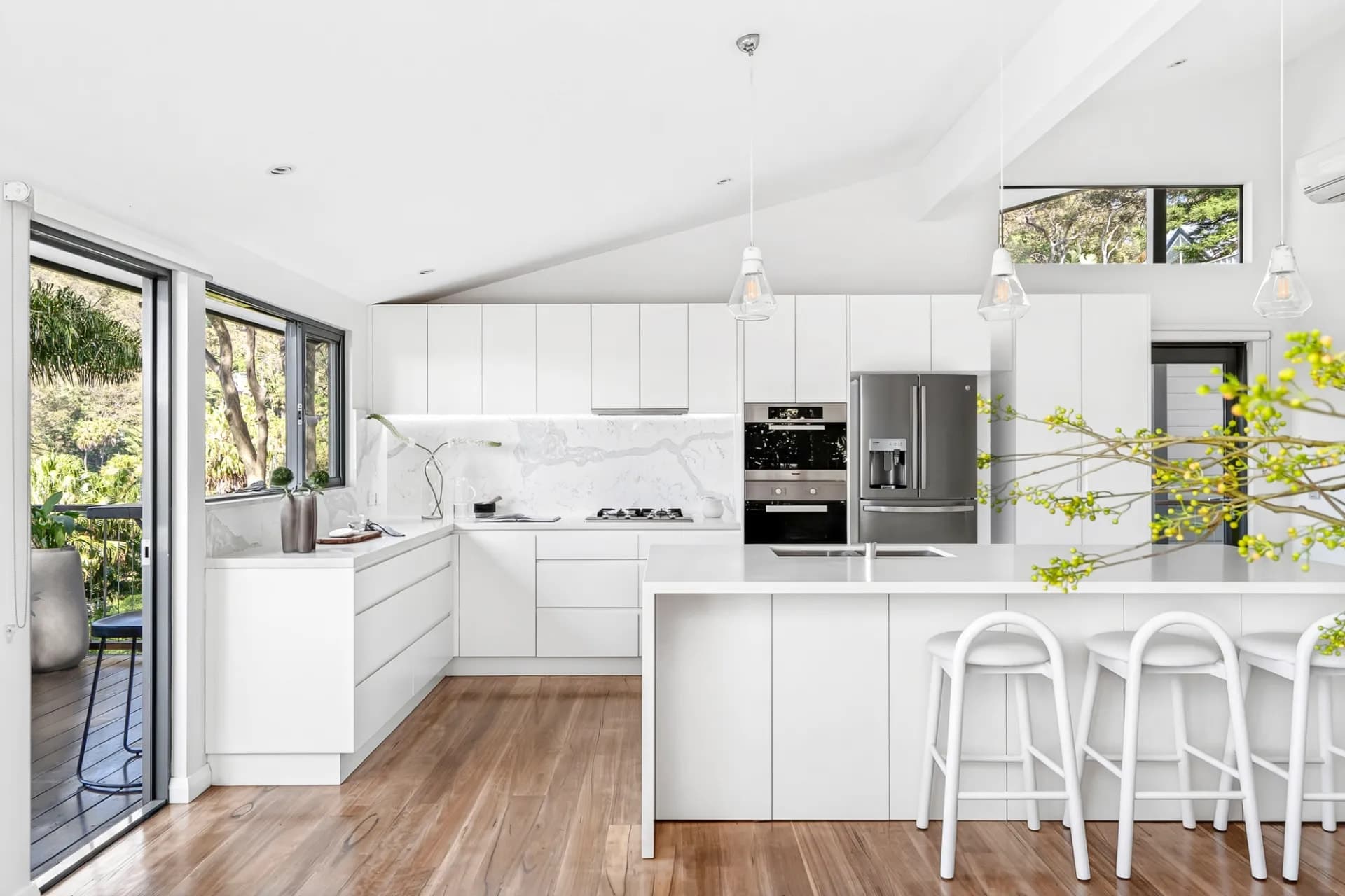 9 Elizabeth Street, Avalon Beach - Thumbnail 3