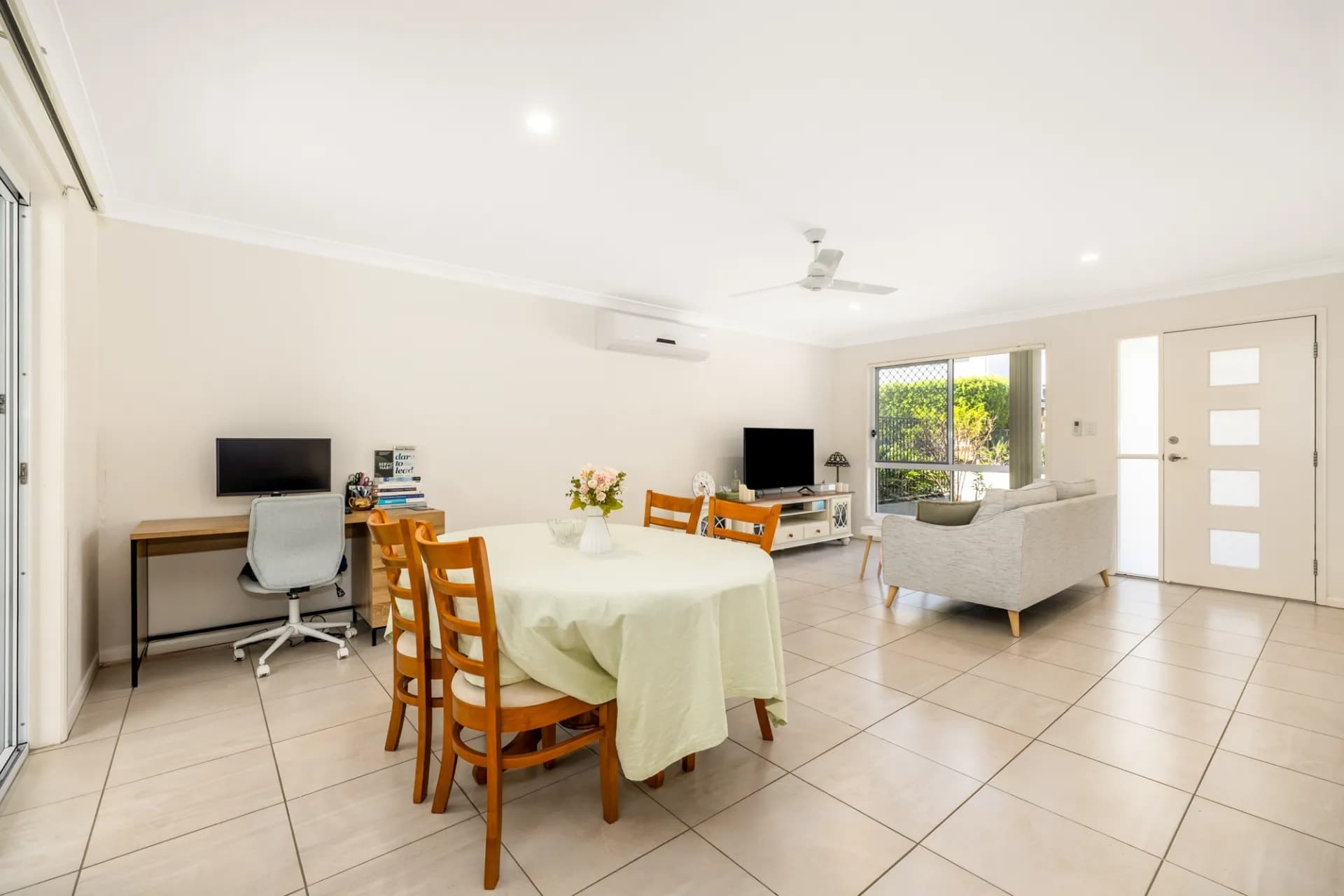 35/10 Emerald Place, Bridgeman Downs - Thumbnail 4