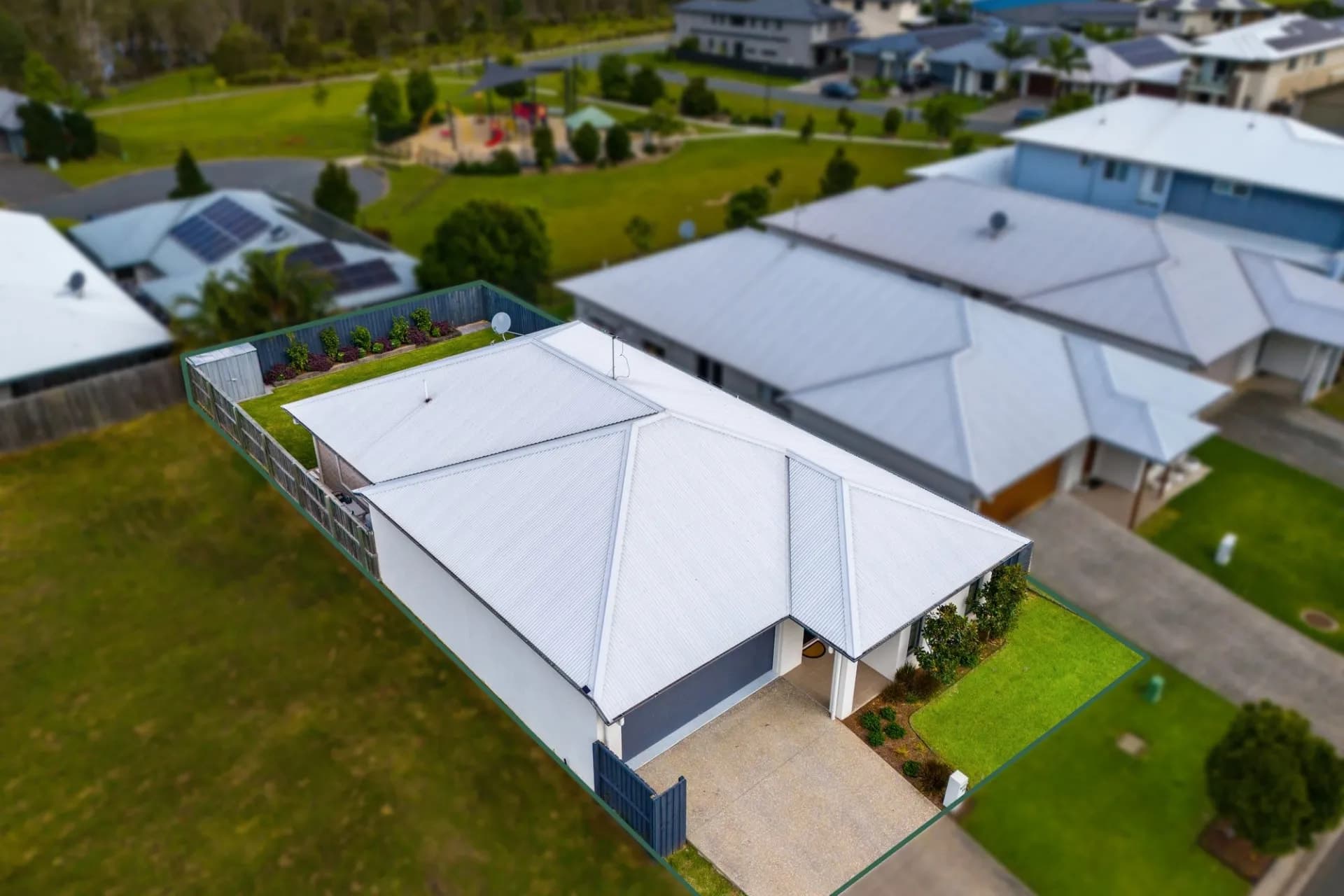 59 Montegrande Circuit, Griffin - Thumbnail 2