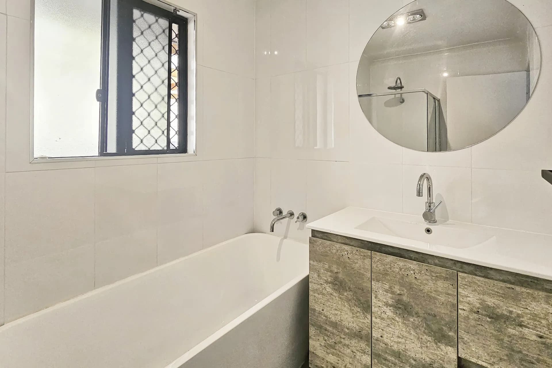 5 Mariala Court, Bushland Beach., Bushland Beach - Thumbnail 3