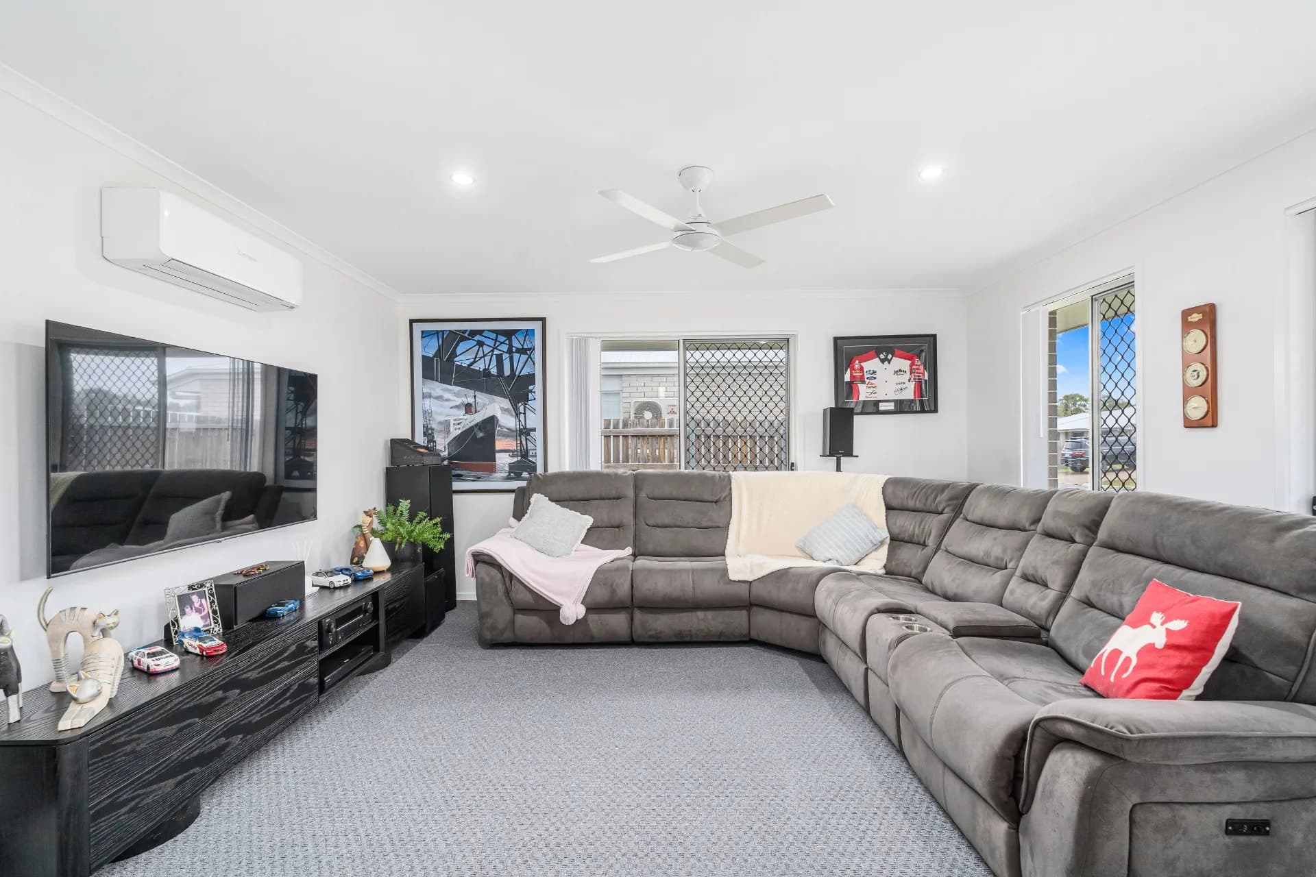 76 Girraween  Way, Eli Waters - Thumbnail 6