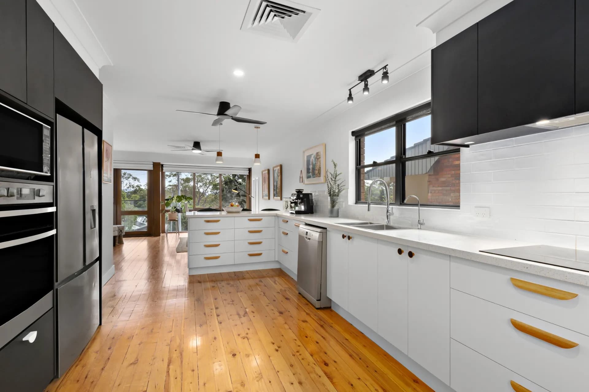 4 Gayton Close, Warners Bay - Thumbnail 4
