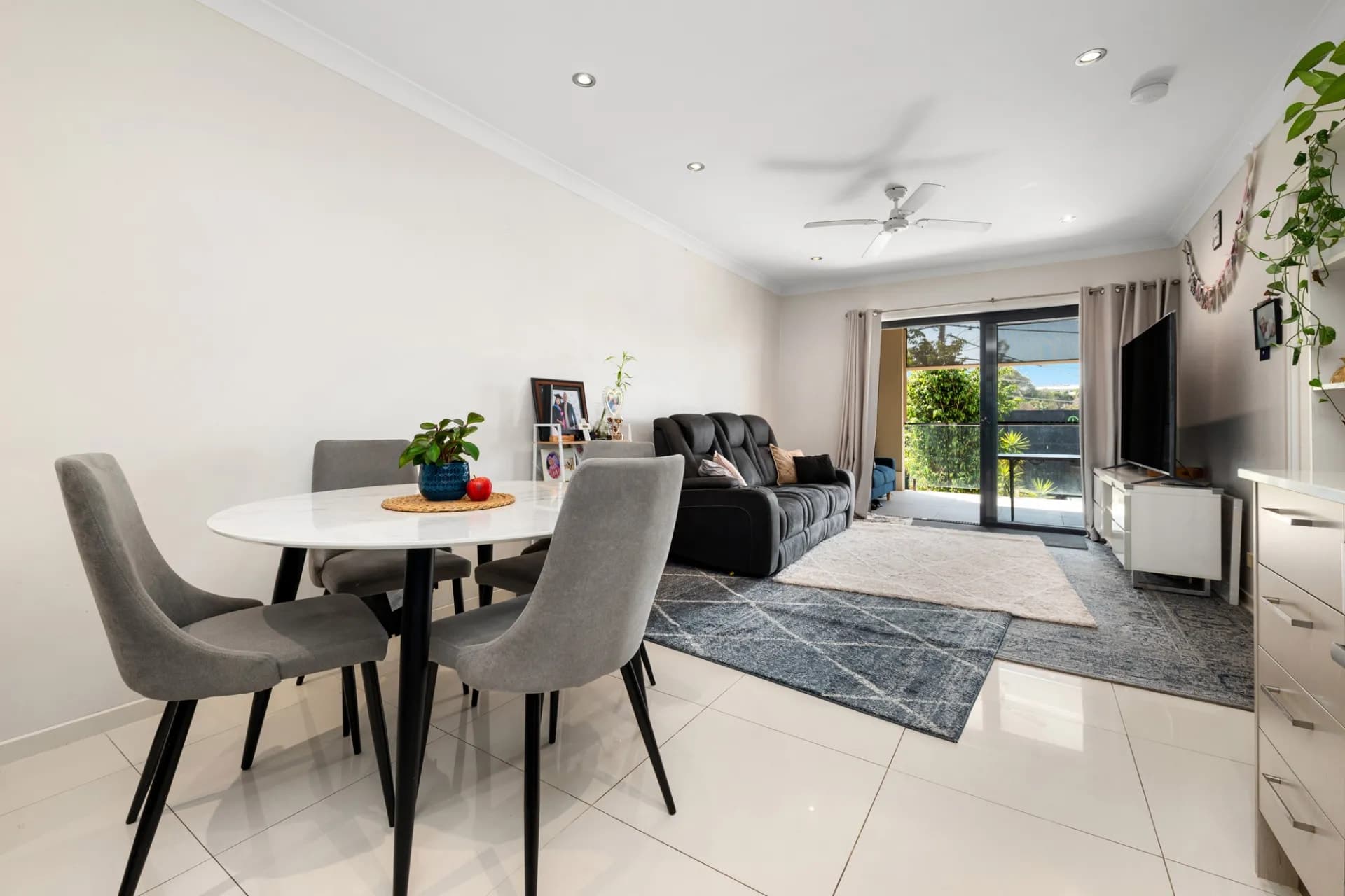 4/255 Wynnum Road, Norman Park., Norman Park - Thumbnail 3