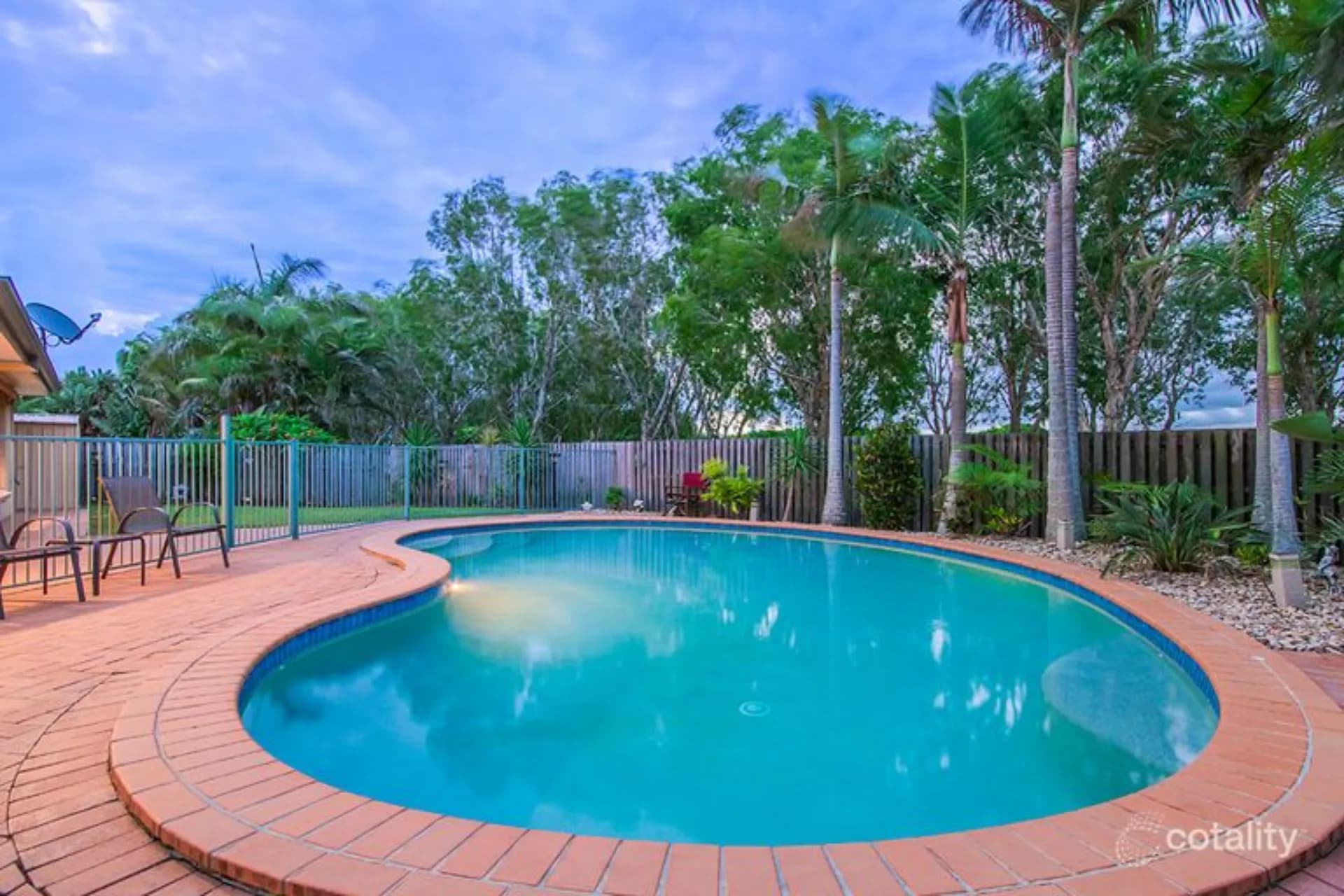 12 Audrey Avenue, Helensvale, Helensvale - Thumbnail 5