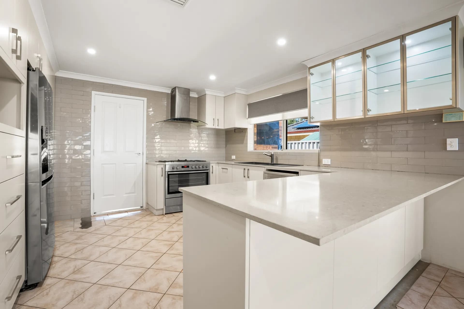 12 La Estrada Way, Port Kennedy., Port Kennedy - Thumbnail 4