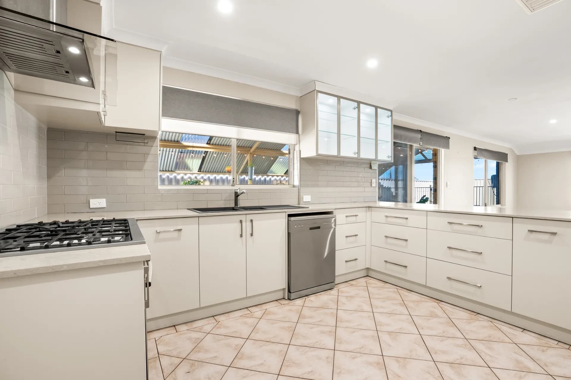 12 La Estrada Way, Port Kennedy., Port Kennedy - Thumbnail 5